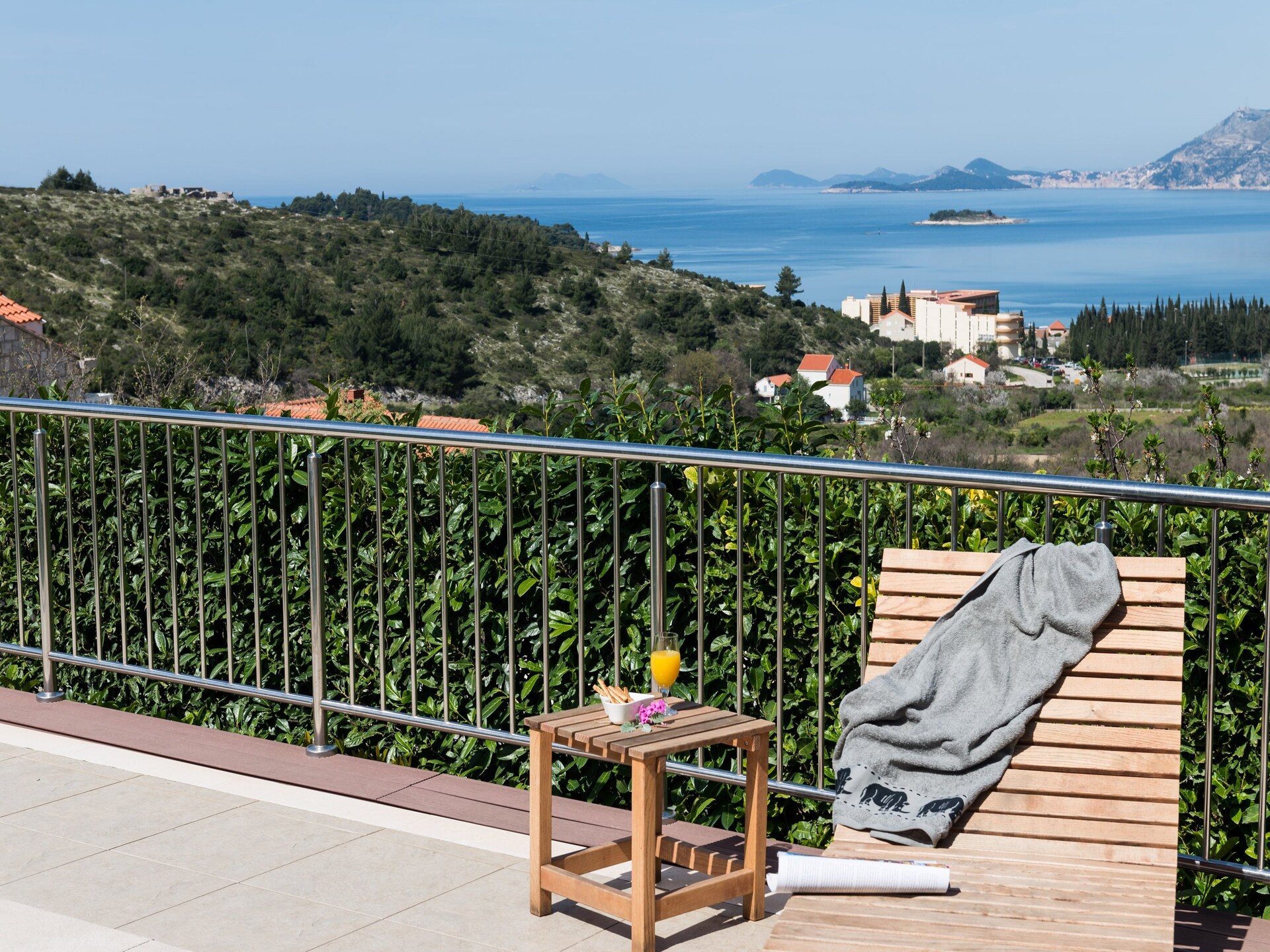 Licht appartement met 2 slaapkamers, gedeeld terras en zeezicht in Cavtat - foto 38