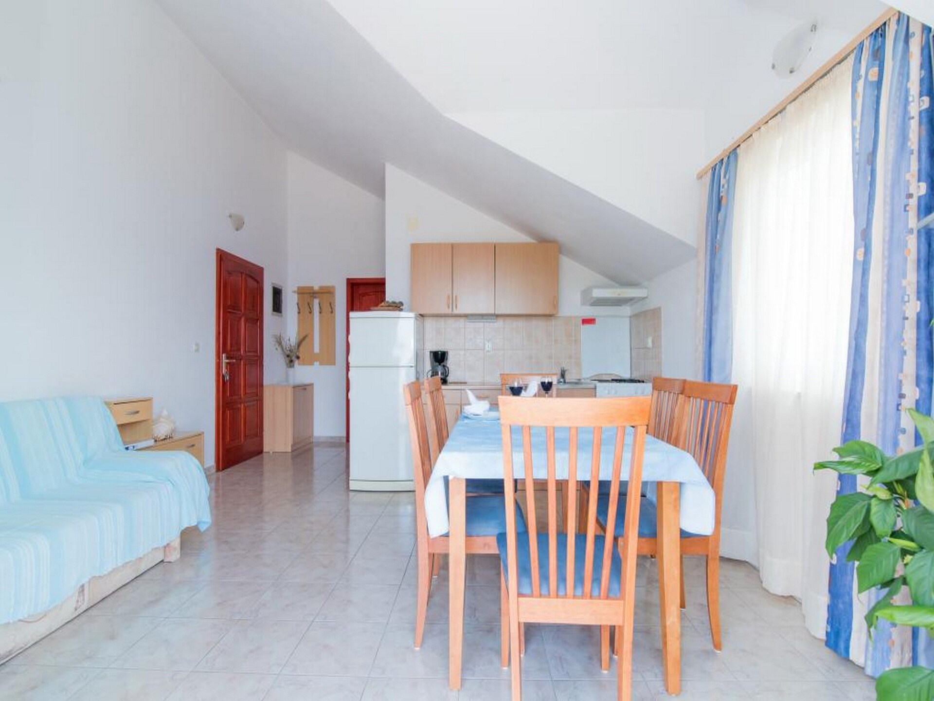 3-persoons appartement aan het strand in Postira - foto 4