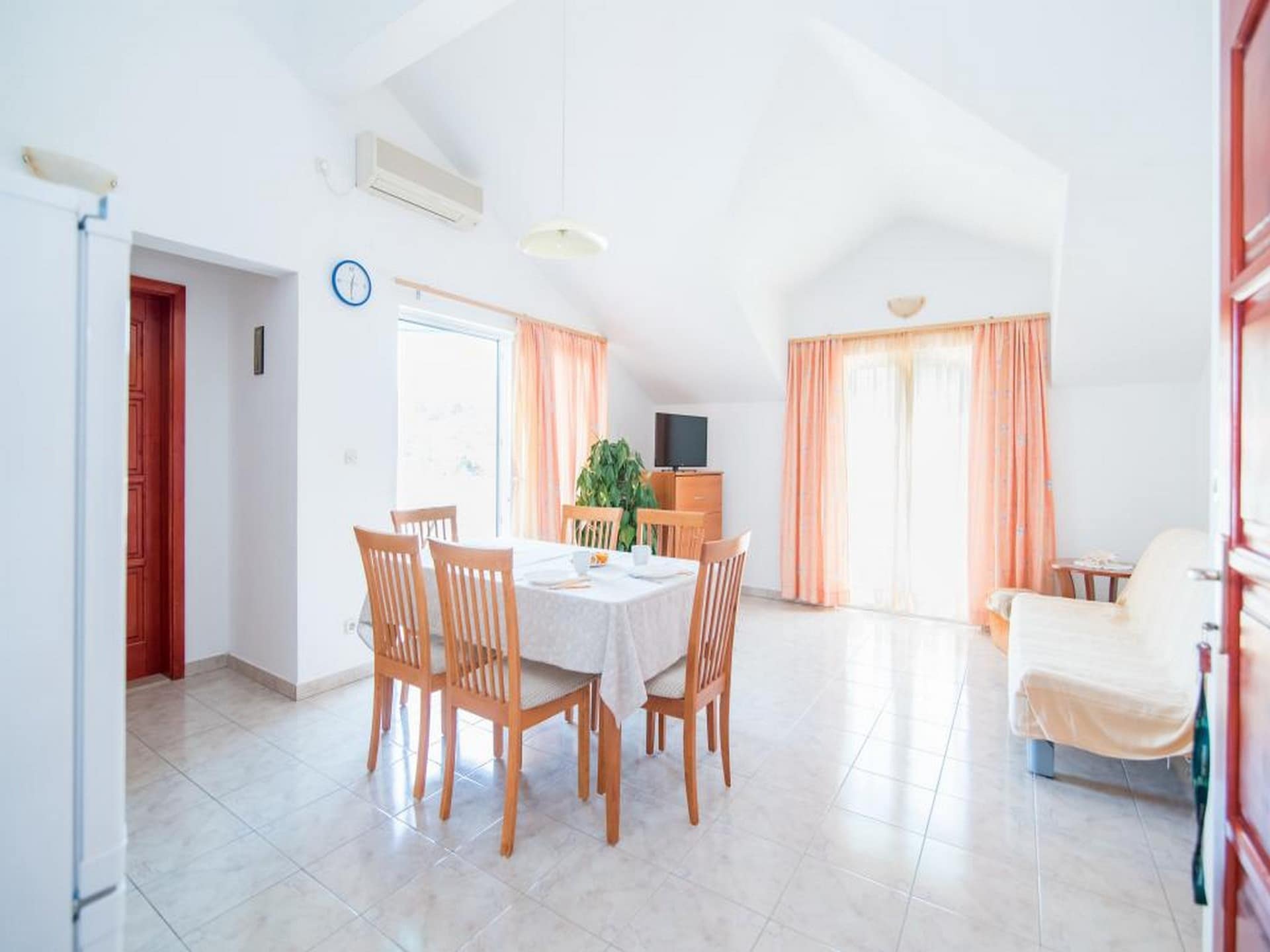 Aan het strand: Rustgevend appartement in Postira op Brac - foto 6