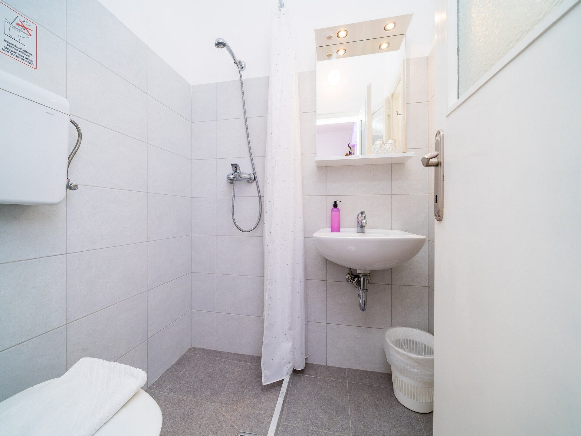 Superior kamer met balkon en zeezicht nabij Dubrovnik - foto 5