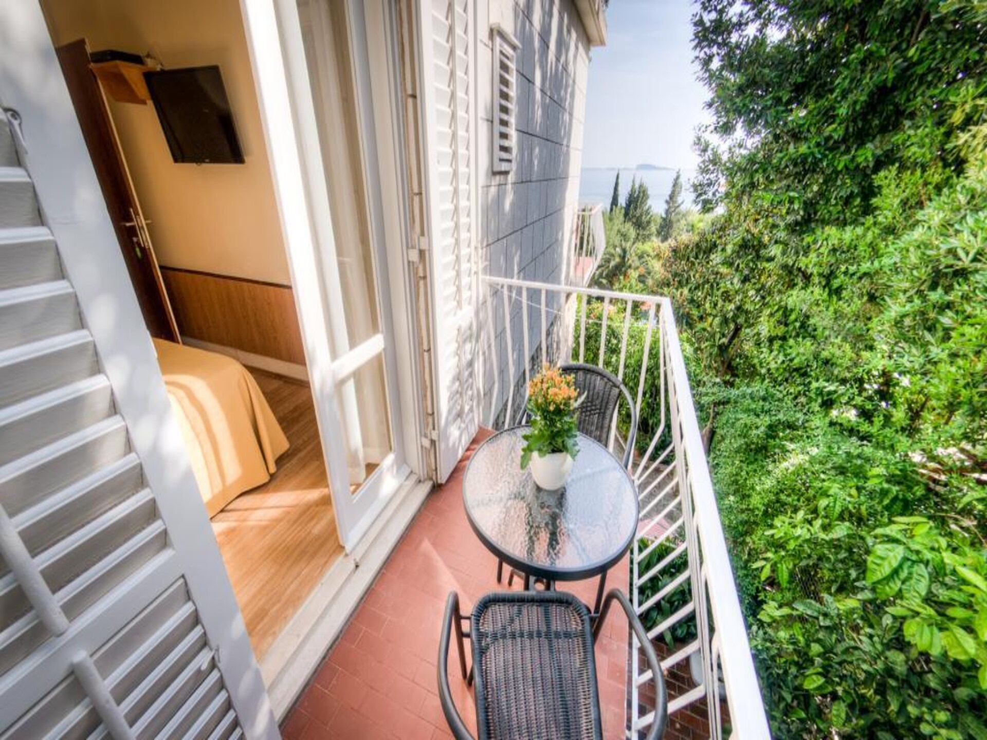 Superior kamer met balkon en zeezicht nabij Dubrovnik - foto 6