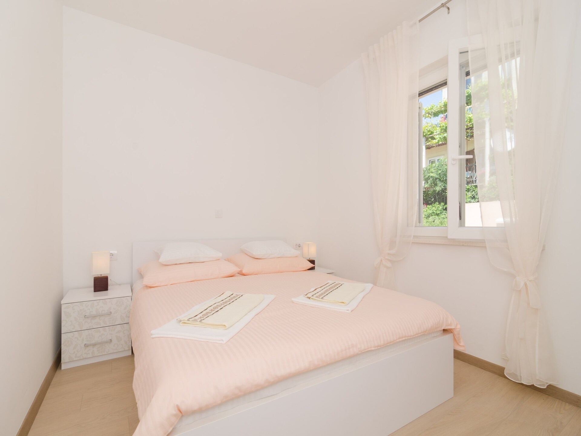 Modern appartement met adembenemend zeezicht en balkon in Mlini - foto 9