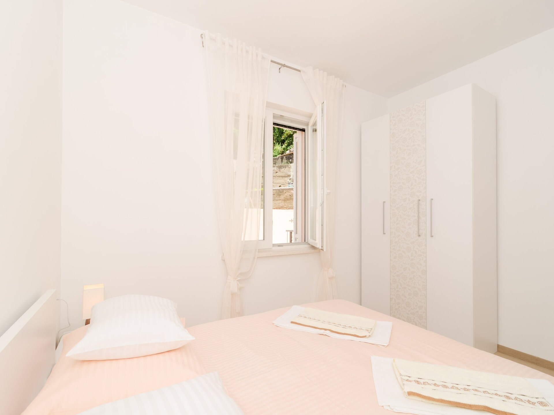 Modern appartement met adembenemend zeezicht en balkon in Mlini - foto 12