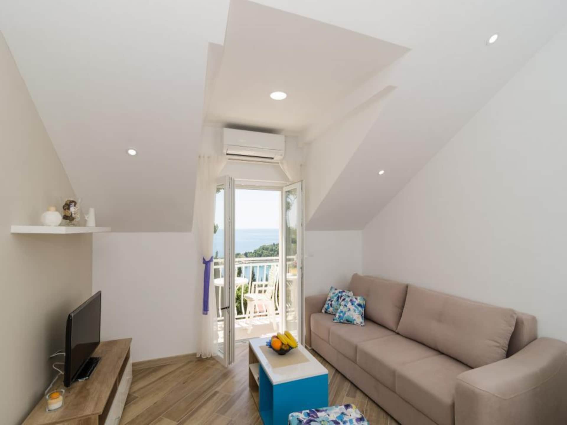 Op 800 m van zee: Luxe appartement in Mlini met zeezicht - foto 7