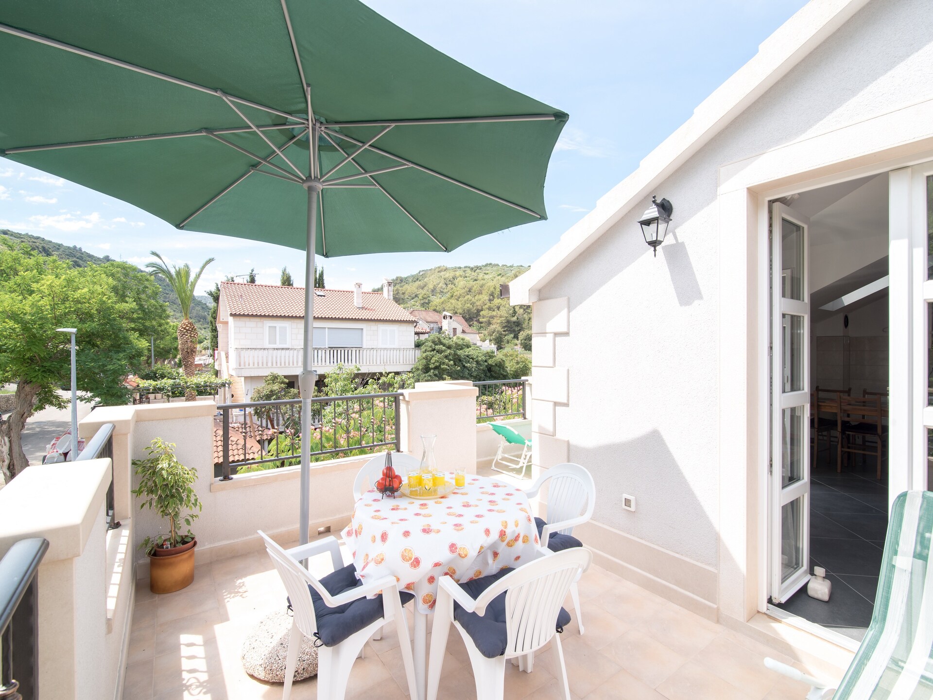 Op 300 m van het strand: Comfortabel appartement in Postira - foto 17