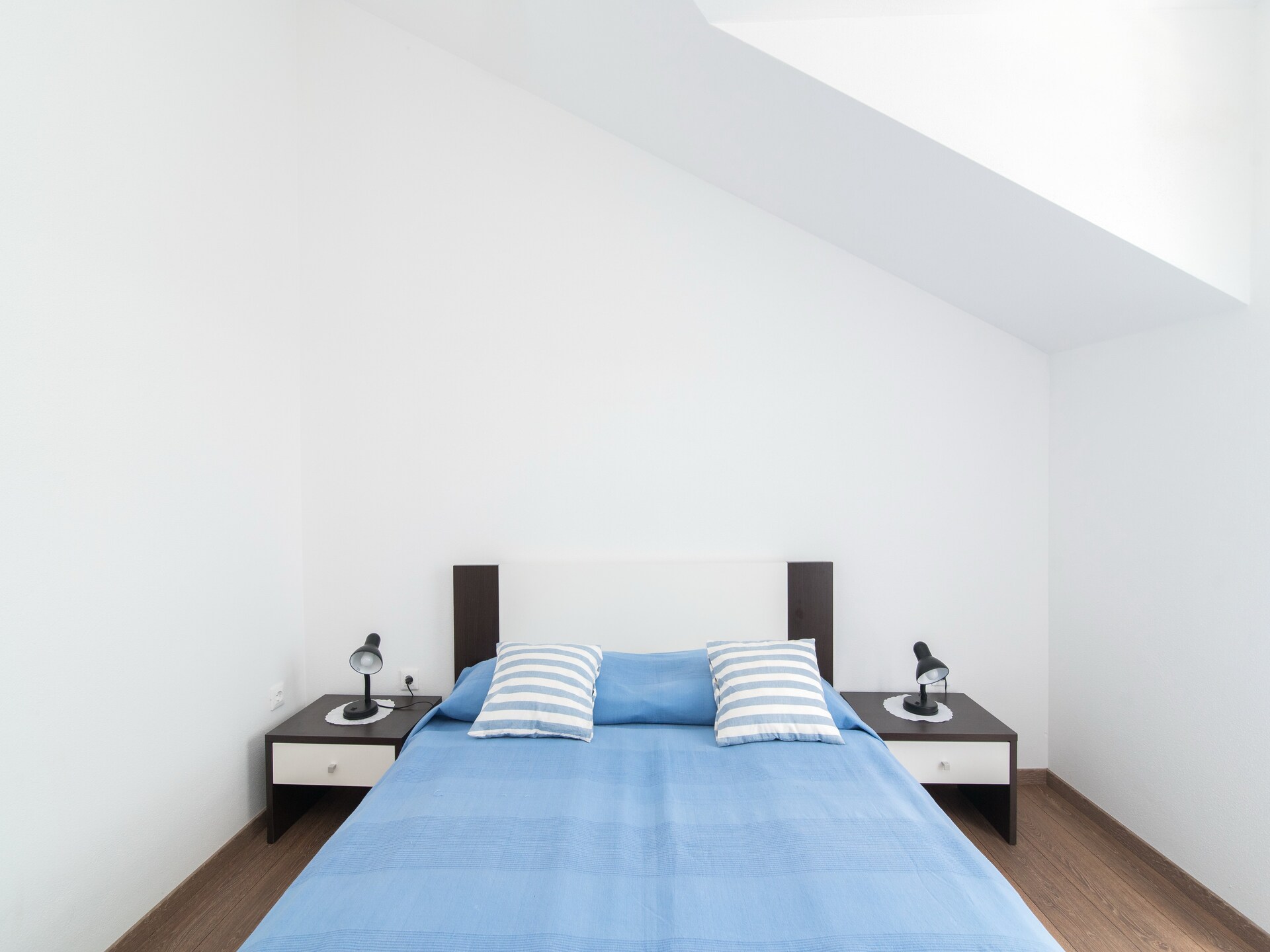 Rustiek appartement met tuinzicht op 300m van zee in Postira, Brač - foto 15