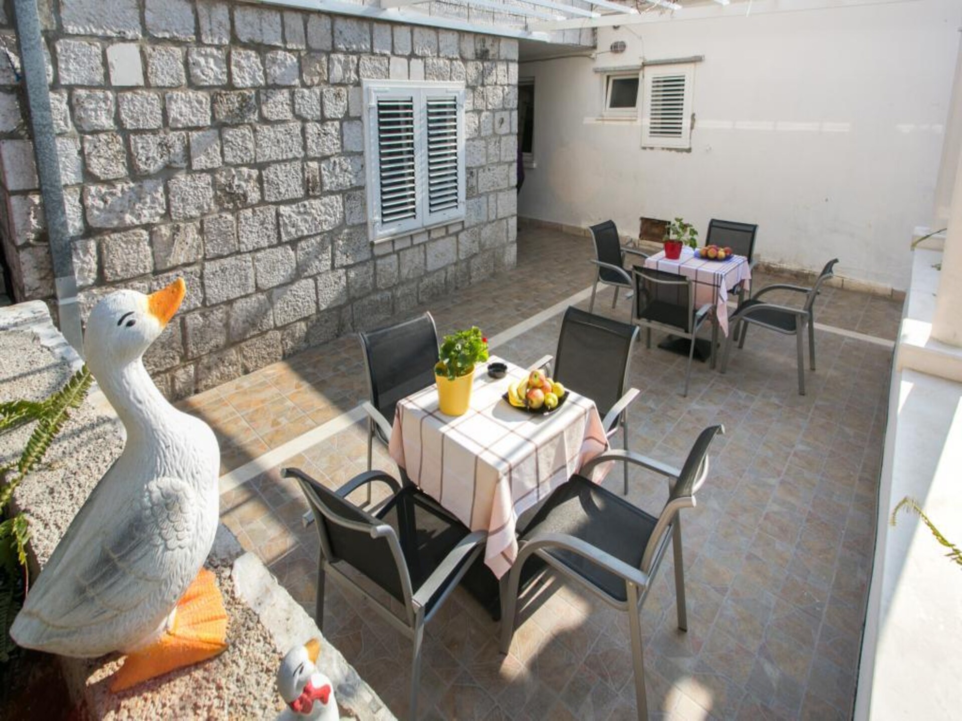 Knus appartement met zwembad en terras op 20 minuten lopen van de oude stad - foto 30