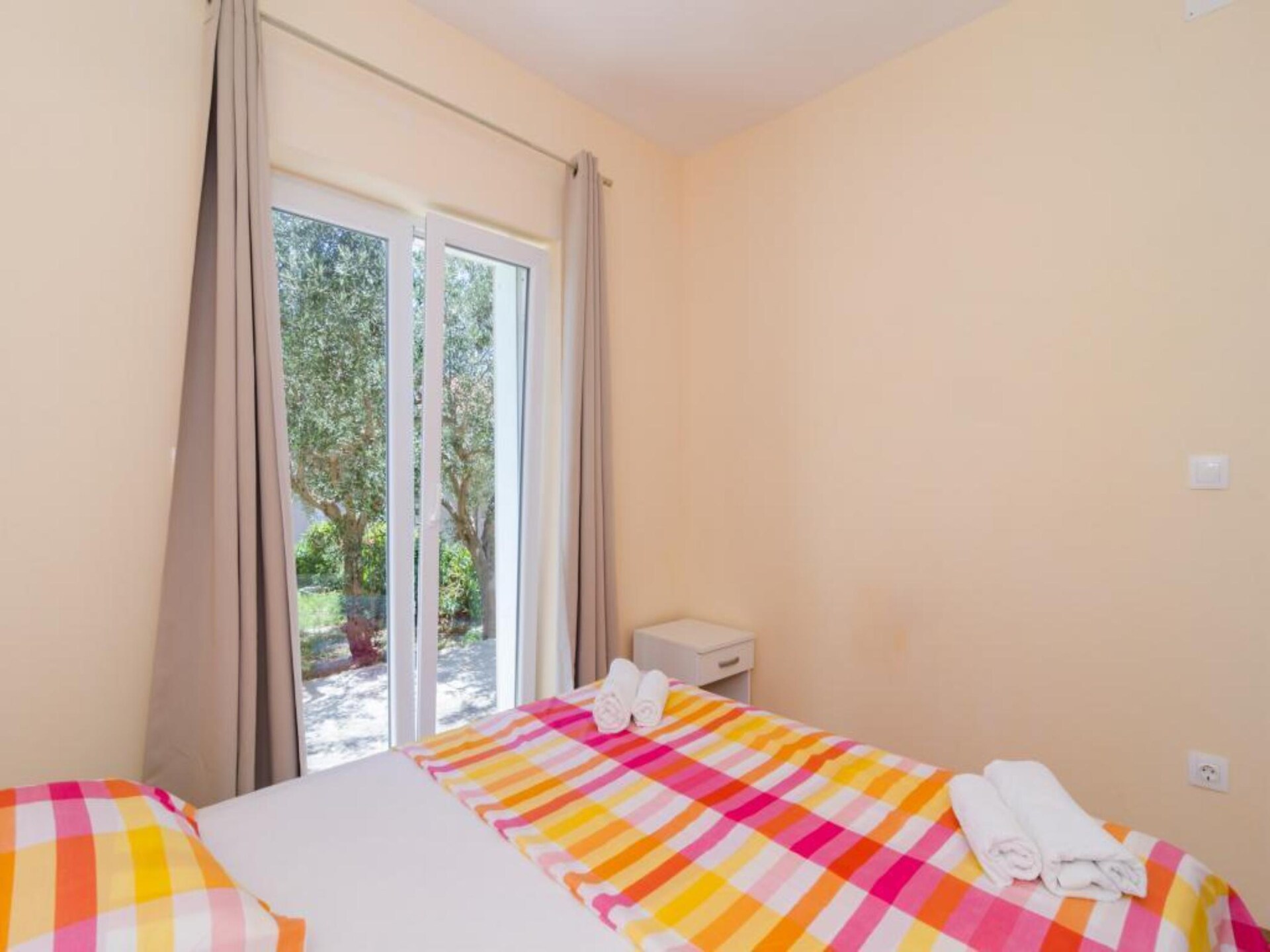 Knus appartement met terras en tuinzicht in rustig Lapad, dichtbij strand - foto 7