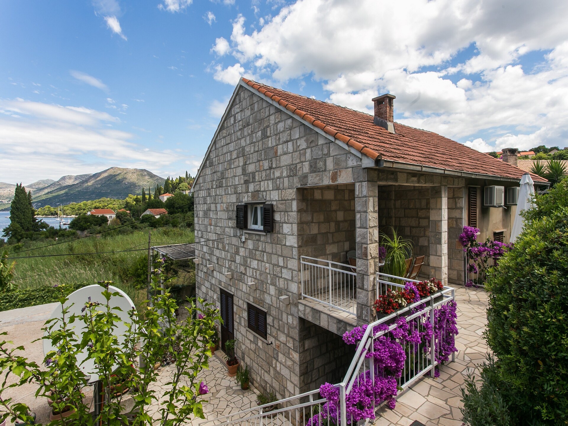 Studio met zeezicht en terras op autovrij eiland Koločep - foto 14