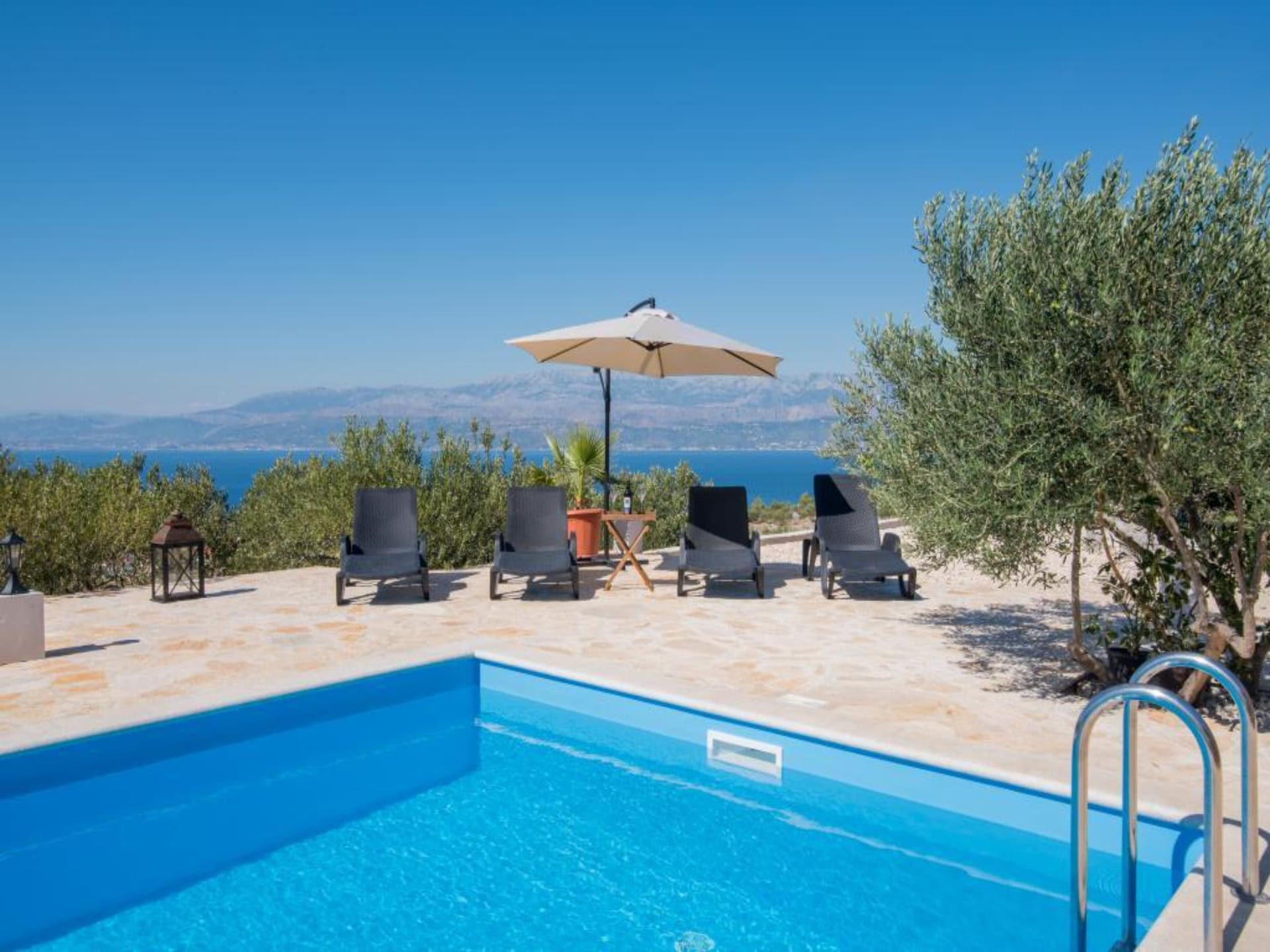 6-persoons villa met privézwembad in Supetar, Brač - foto 3