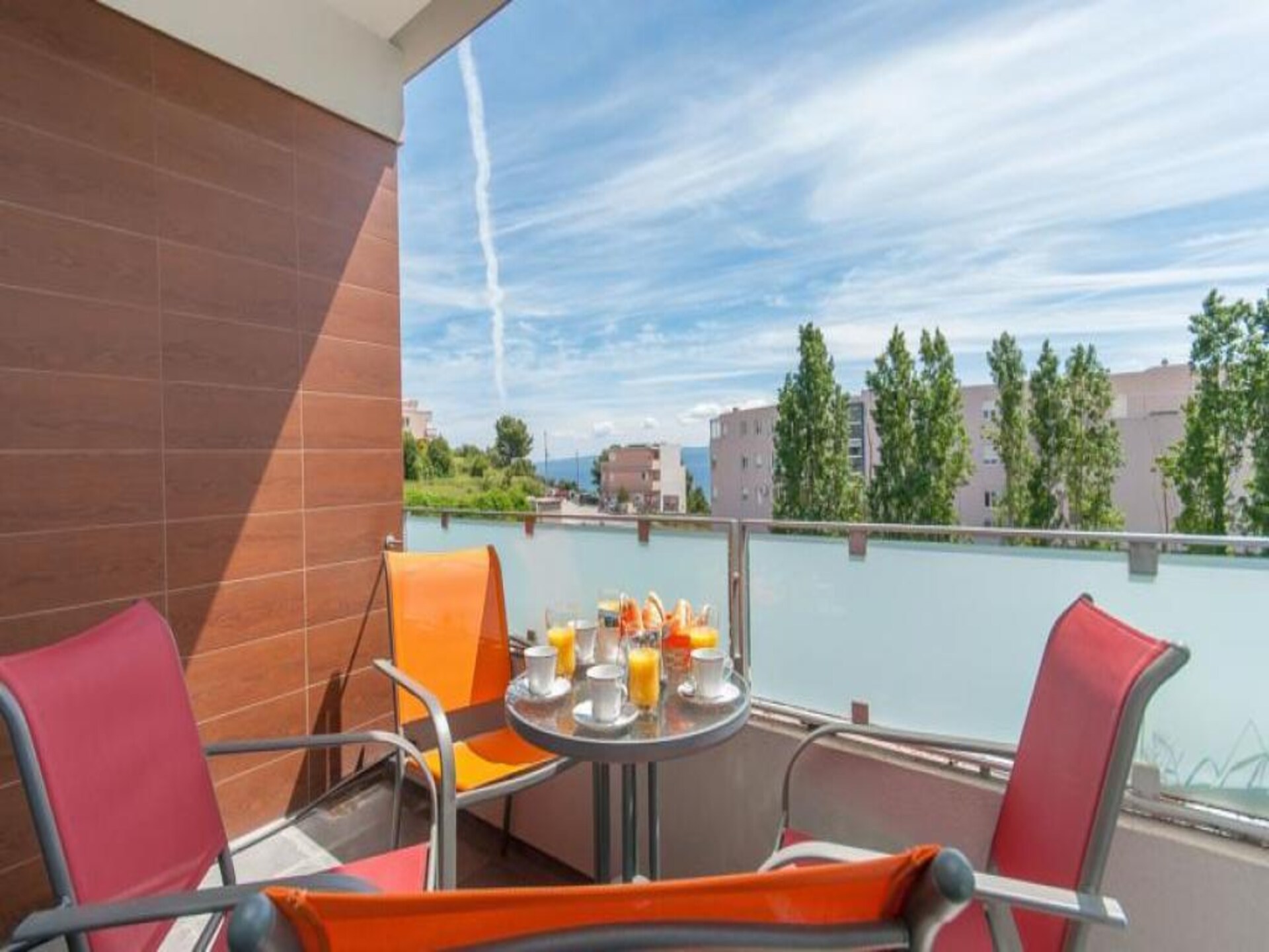 Comfortabel 2-slaapkamer appartement met zeezicht op 100m van het strand in Split - foto 13