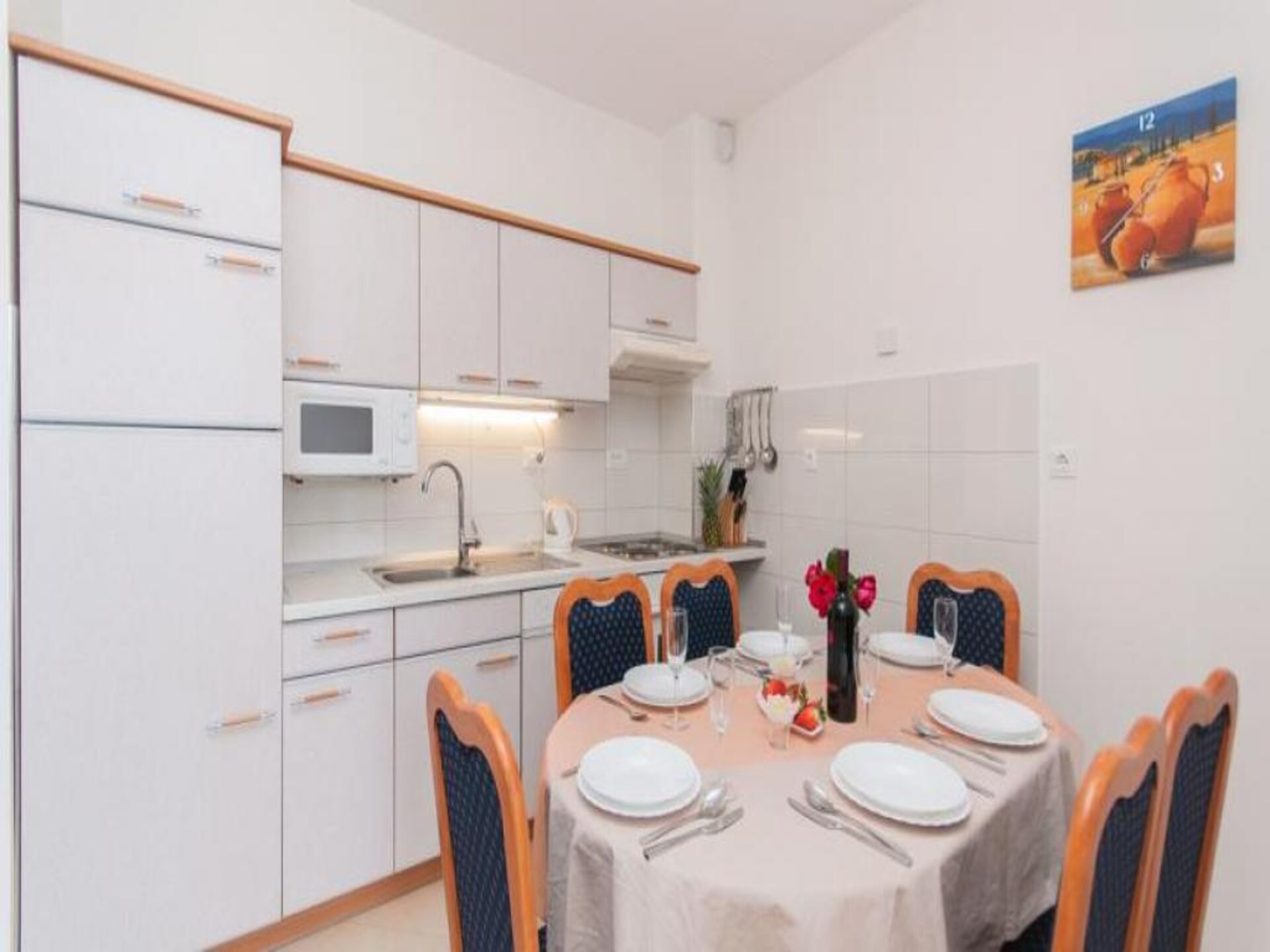Comfortabel 2-slaapkamer appartement met zeezicht op 100m van het strand in Split - foto 5