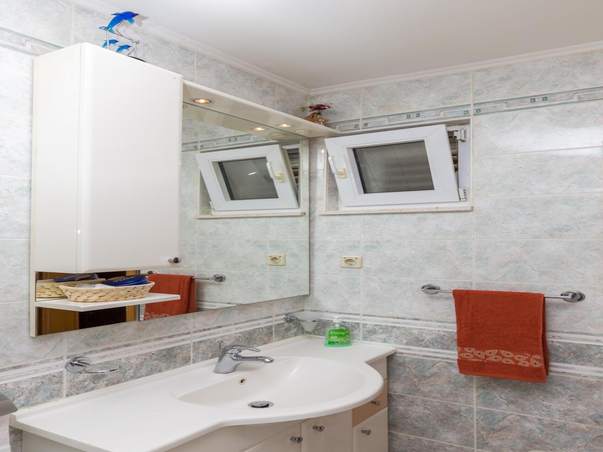 Rustiek appartement met balkon en tuinzicht op 500m van het strand in Mlini - foto 16