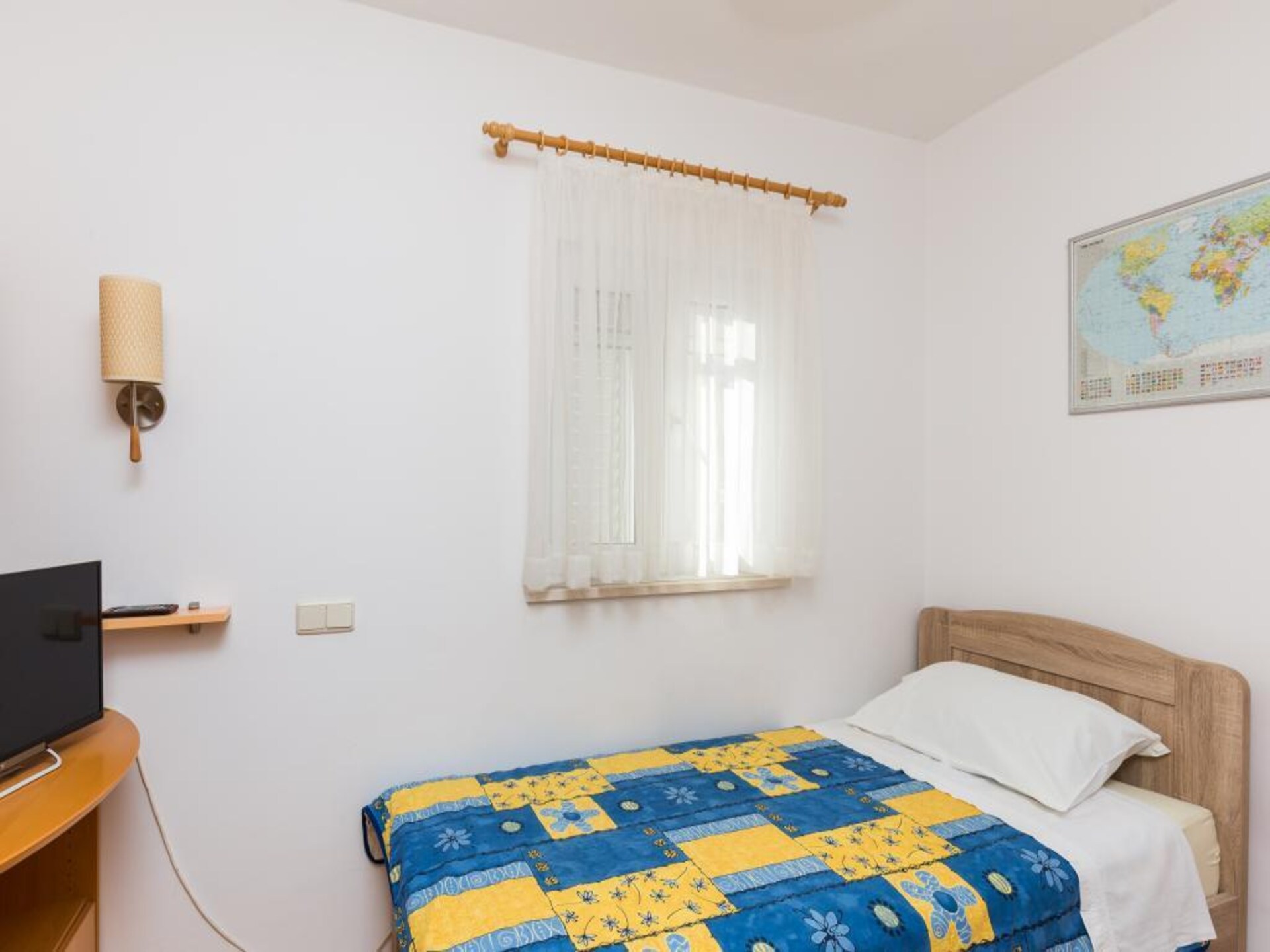 Rustiek appartement met balkon en tuinzicht op 500m van het strand in Mlini - foto 10