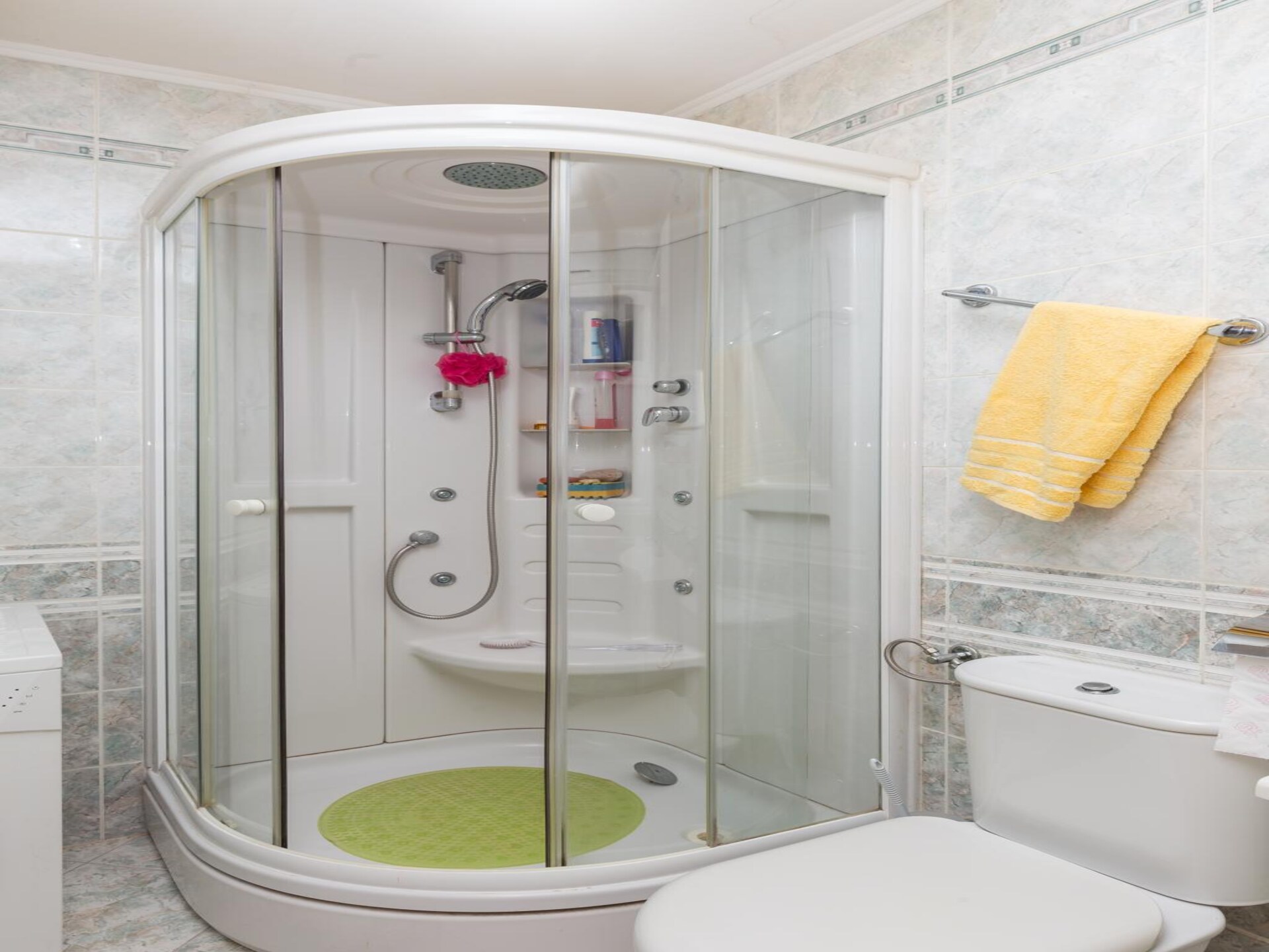 Rustiek appartement met balkon en tuinzicht op 500m van het strand in Mlini - foto 18