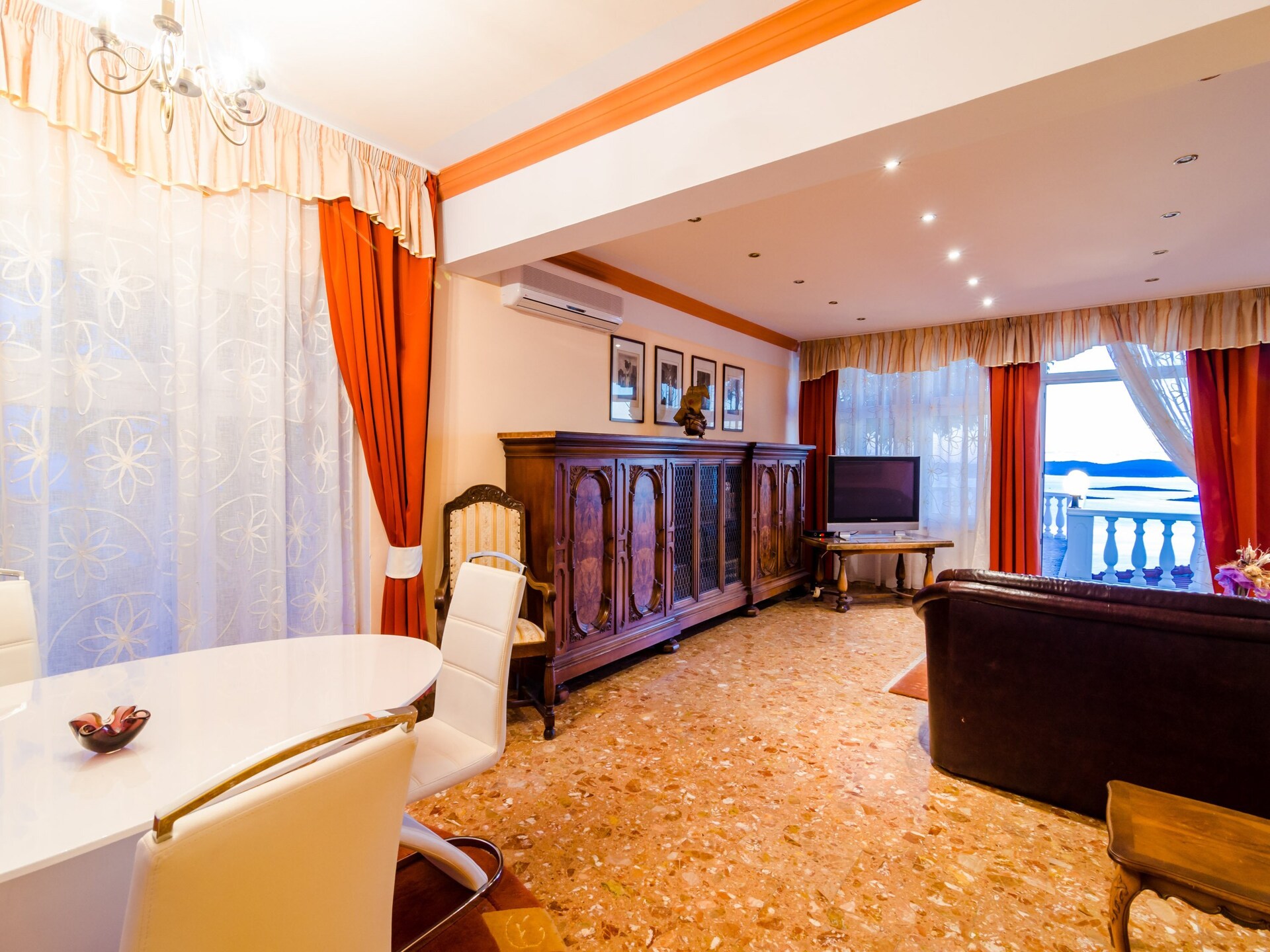 5-persoons appartement in Orebic met zeezicht en Jacuzzi - foto 10