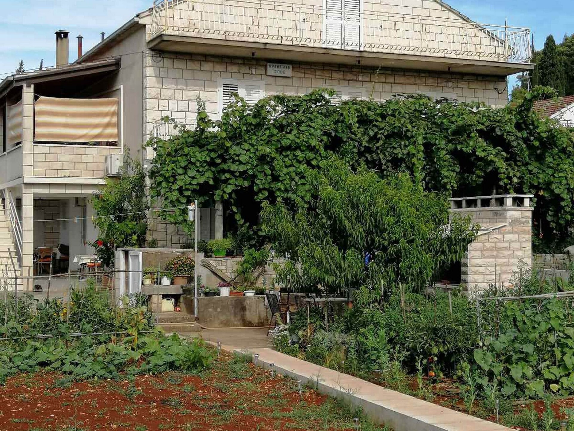 Knus appartement voor 2 met tuinterras op loopafstand van Korčula - foto 13