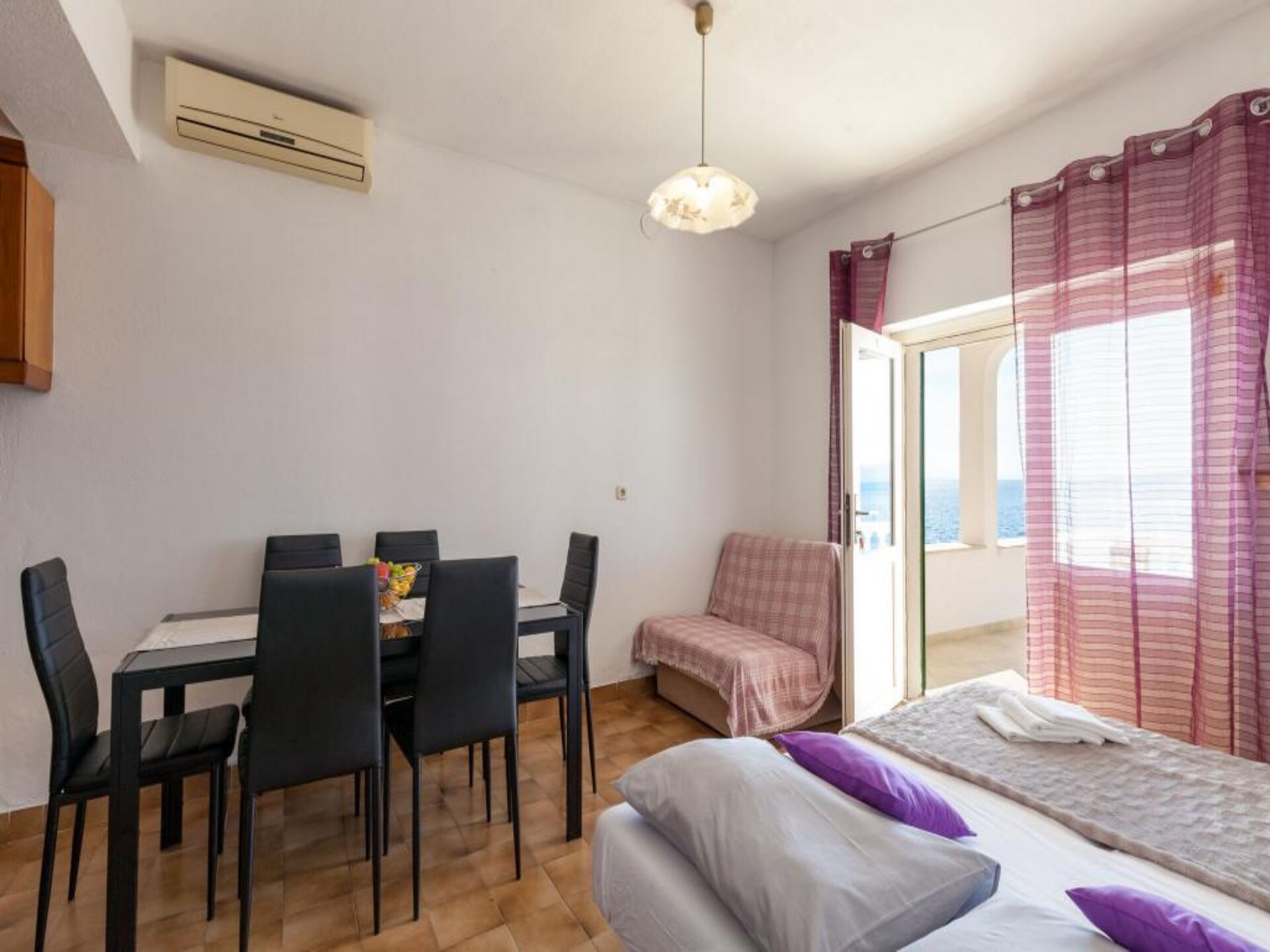 Appartement met terras en zeezicht direct aan het strand in Pisak - foto 14