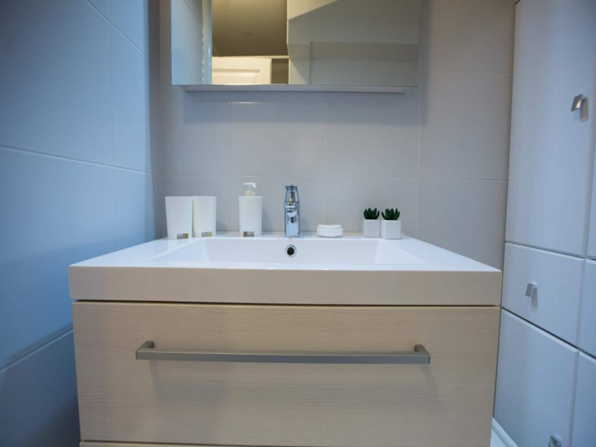 Triplex appartement met balkon en zeezicht in Dubrovnik, 2 minuten van de oude stad - foto 19