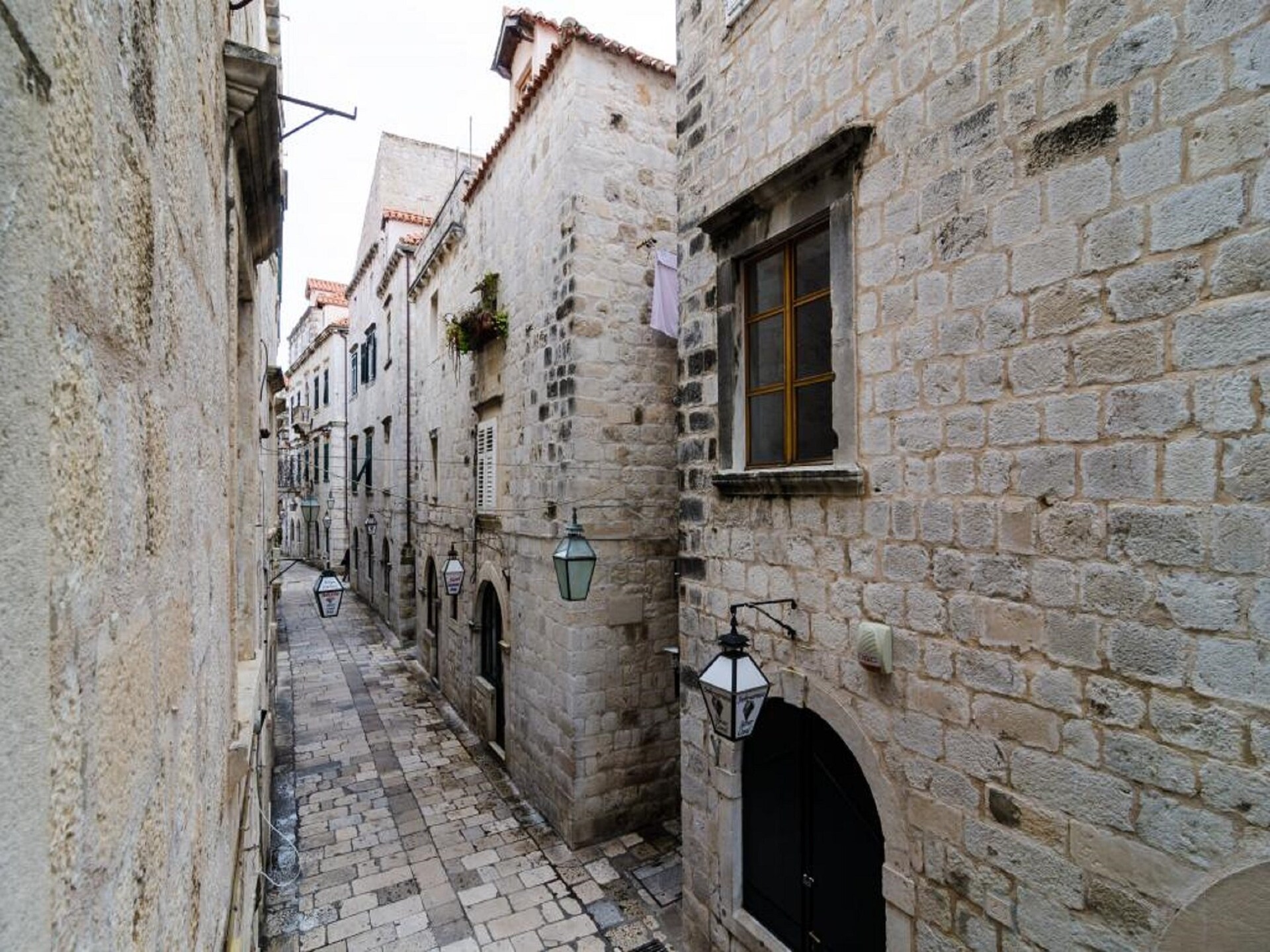 Tweepersoonskamer binnen stadsmuren Dubrovnik, vlakbij Stradun - foto 8
