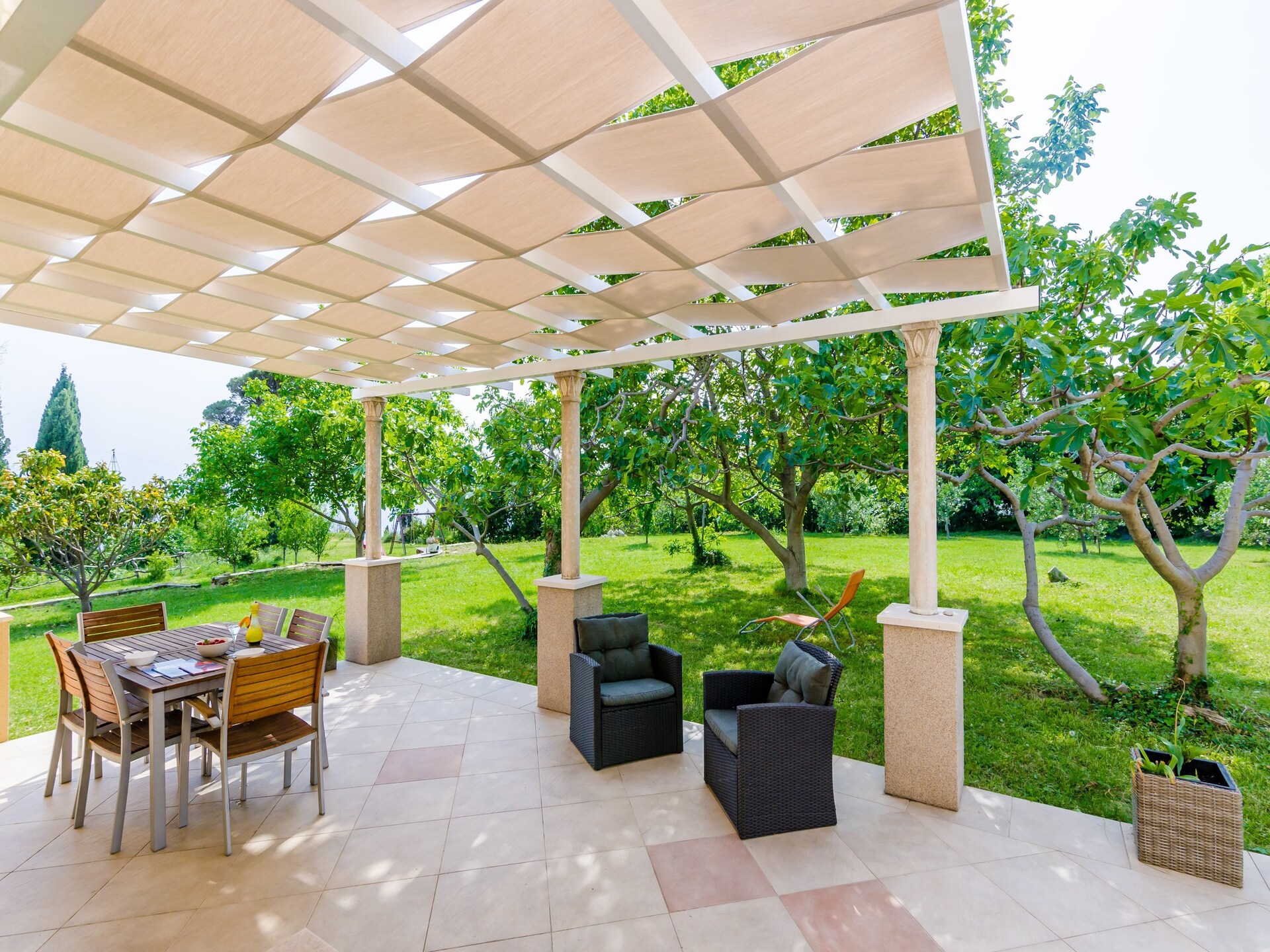 Comfortabel appartement met terras en gedeeltelijk zeezicht in Mlini - foto 29