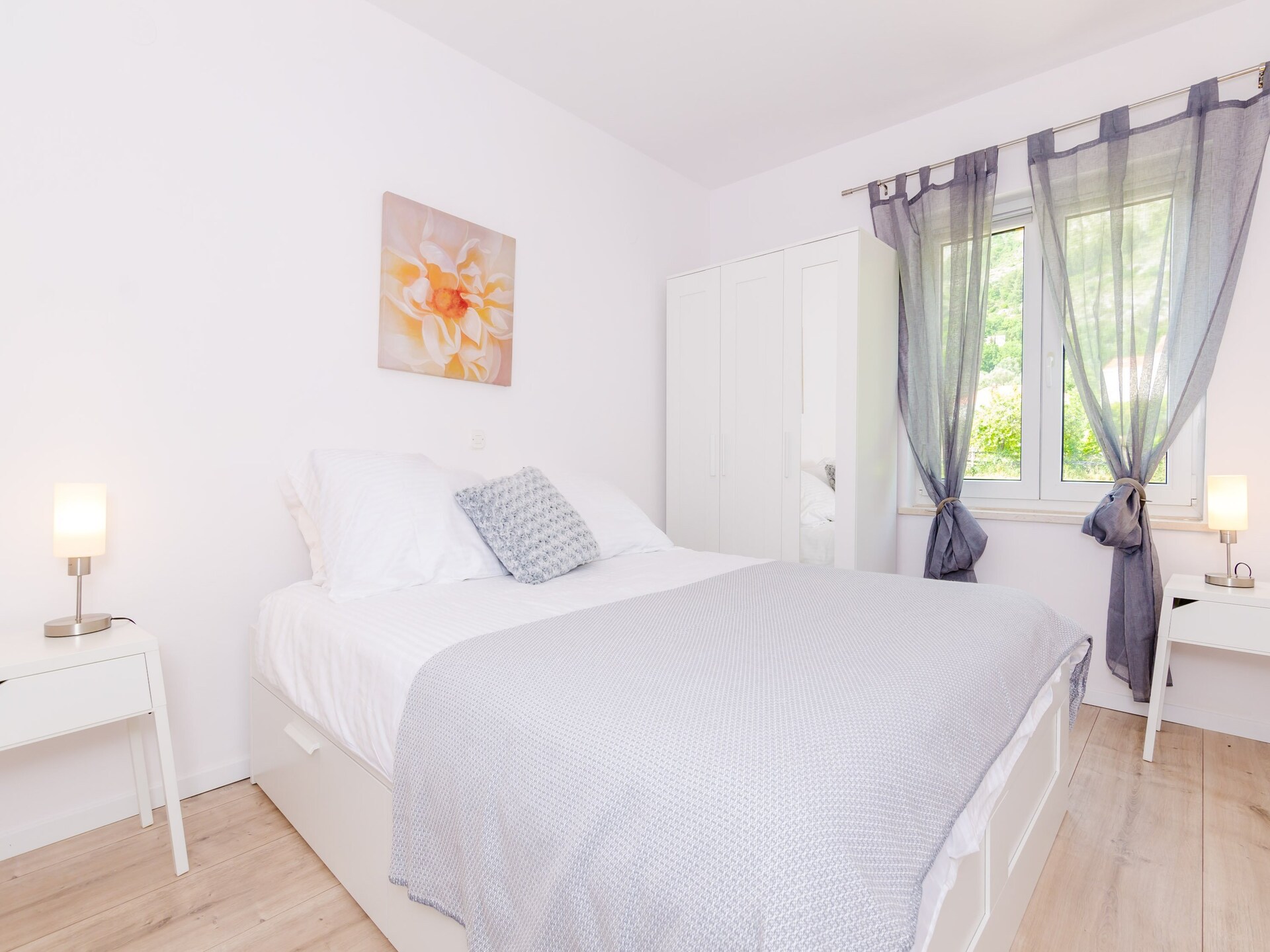 Comfortabel appartement met terras en gedeeltelijk zeezicht in Mlini - foto 7