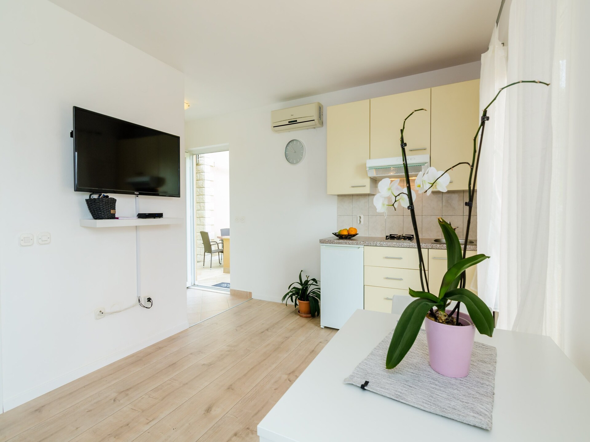 4-persoons appartement in Mlini met terras en gedeeld terras - foto 4