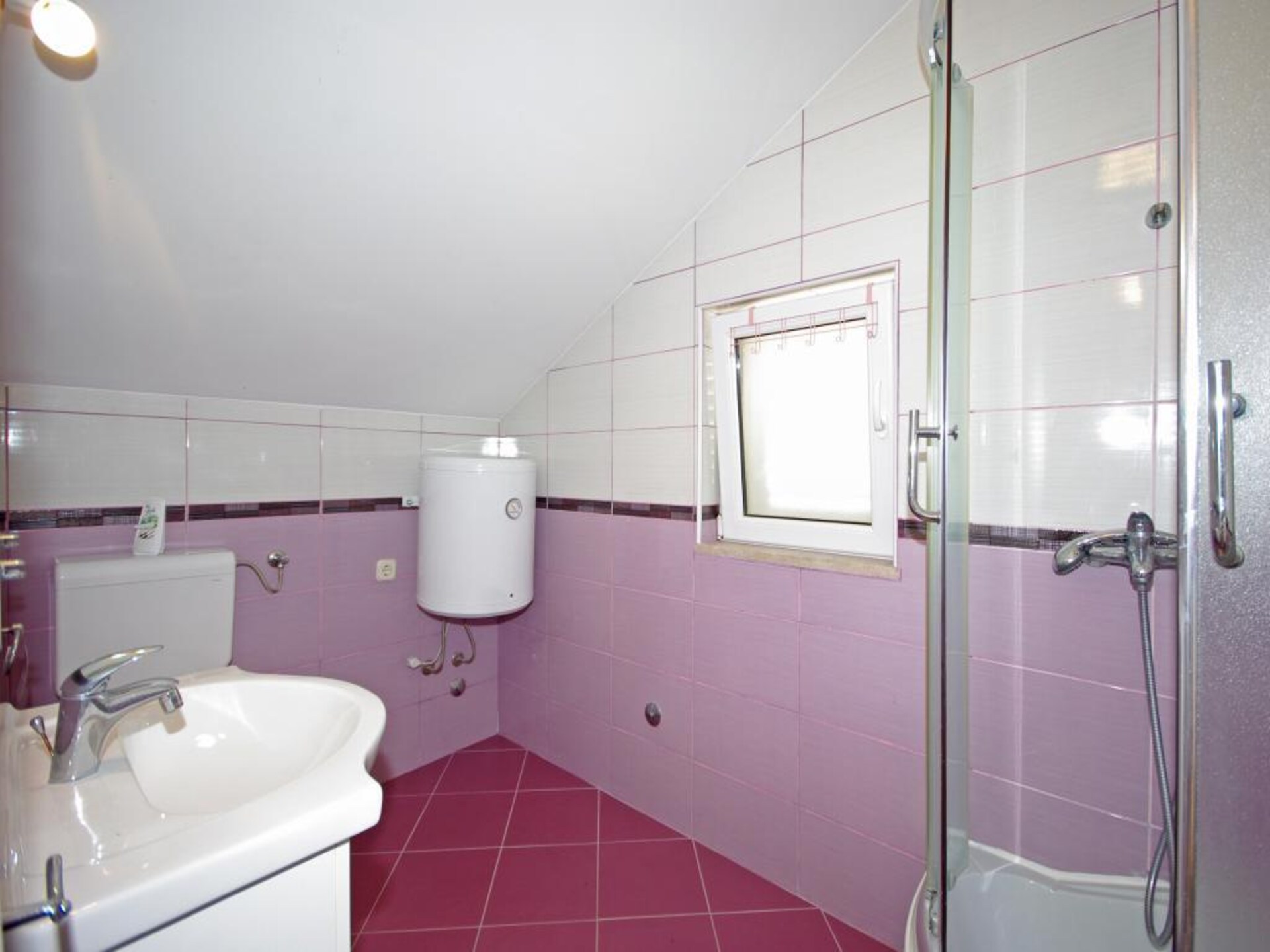 3-persoons appartement aan het strand in Sumartin - foto 7