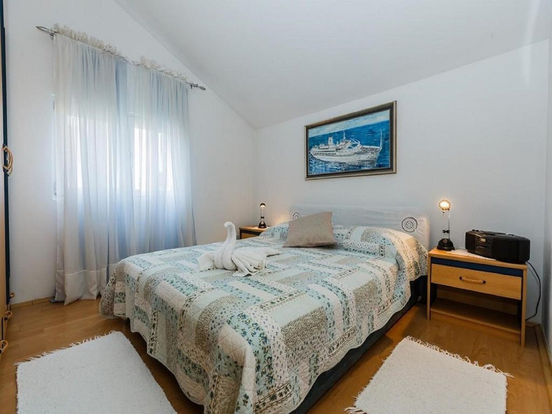 Knus appartement met terras op 400m van het strand in Supetar, Brač - foto 9