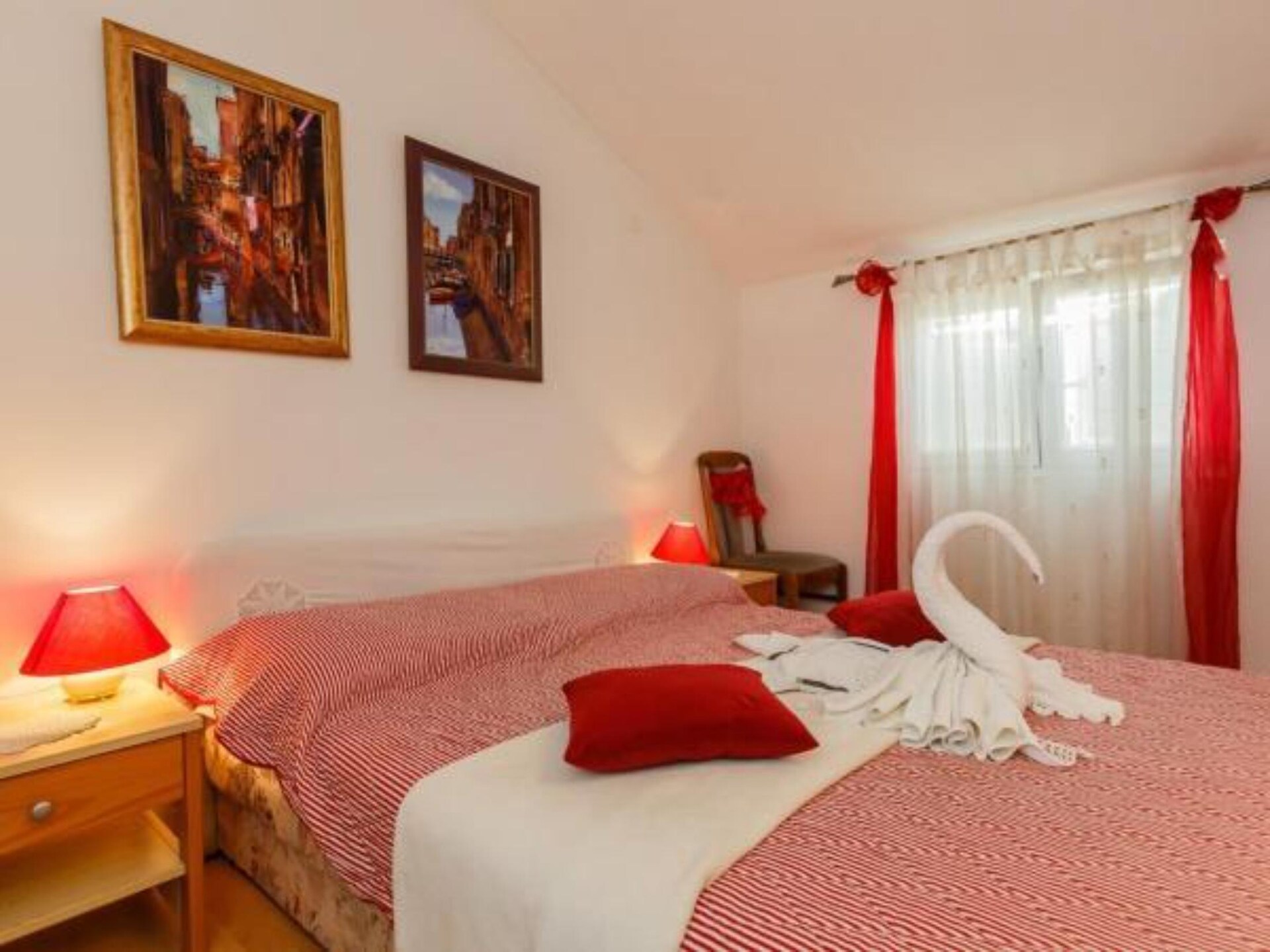 Knus appartement met terras op 400m van het strand in Supetar, Brač - foto 11
