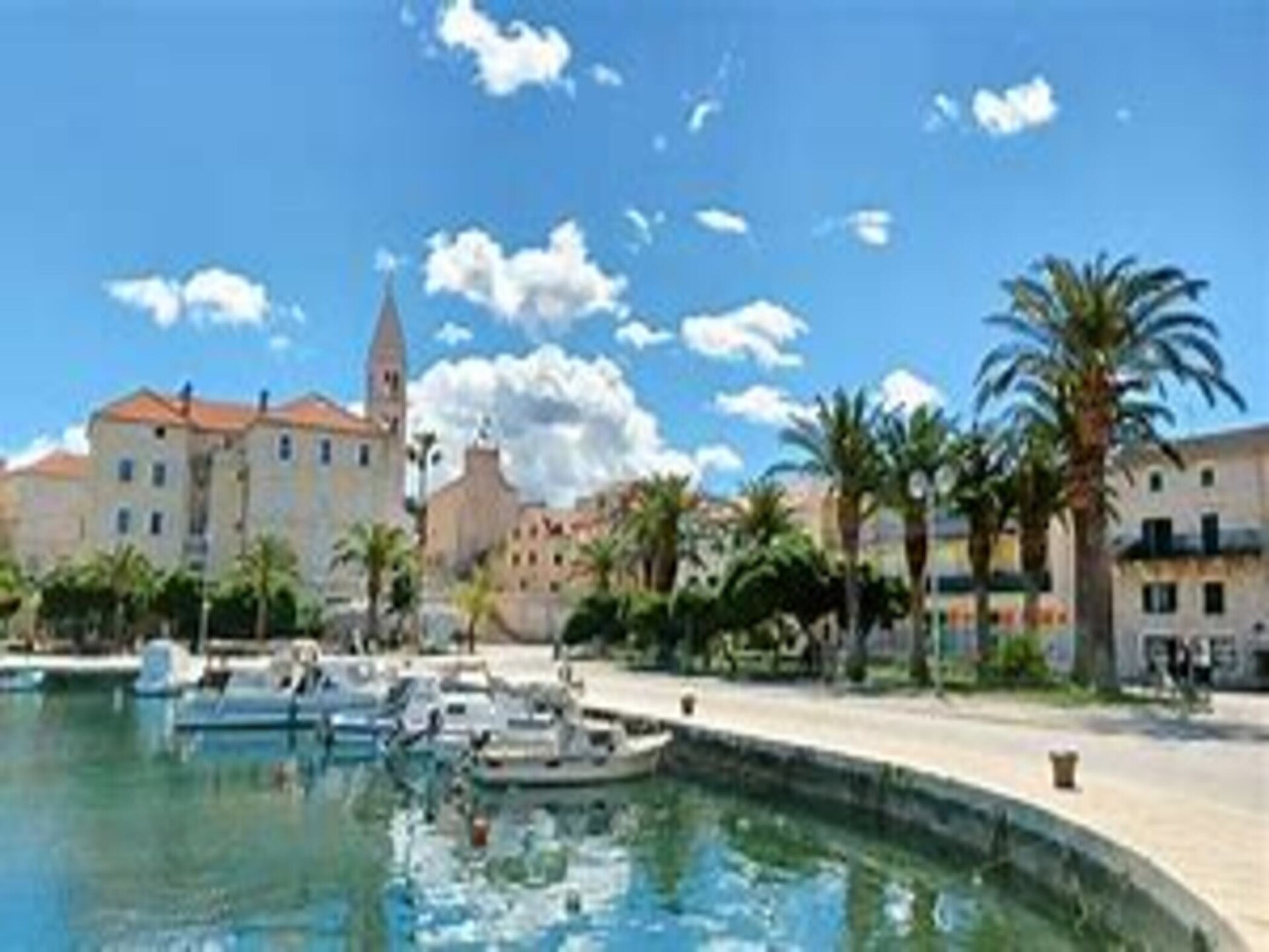 Gezellig appartement met terras op 200m van het strand in Supetar, Brač - foto 11