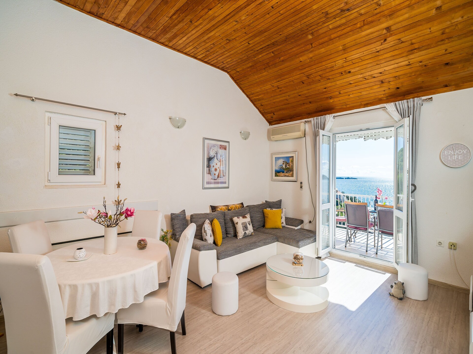 Tweekamerappartement met balkon en zeezicht aan de Adriatische kust bij Dubrovnik - foto 8