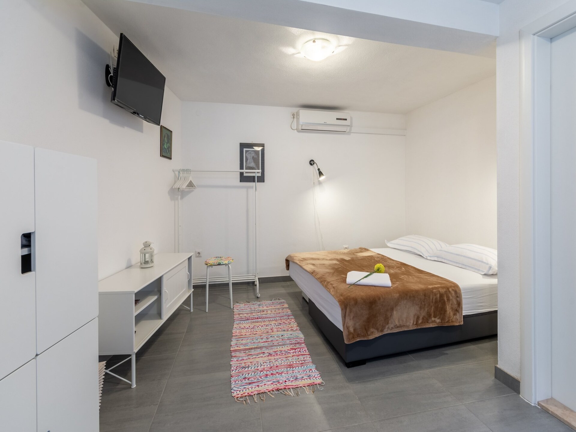 Knusse studio met balkon op 100 meter van het strand in Pučišća, Brač - foto 3