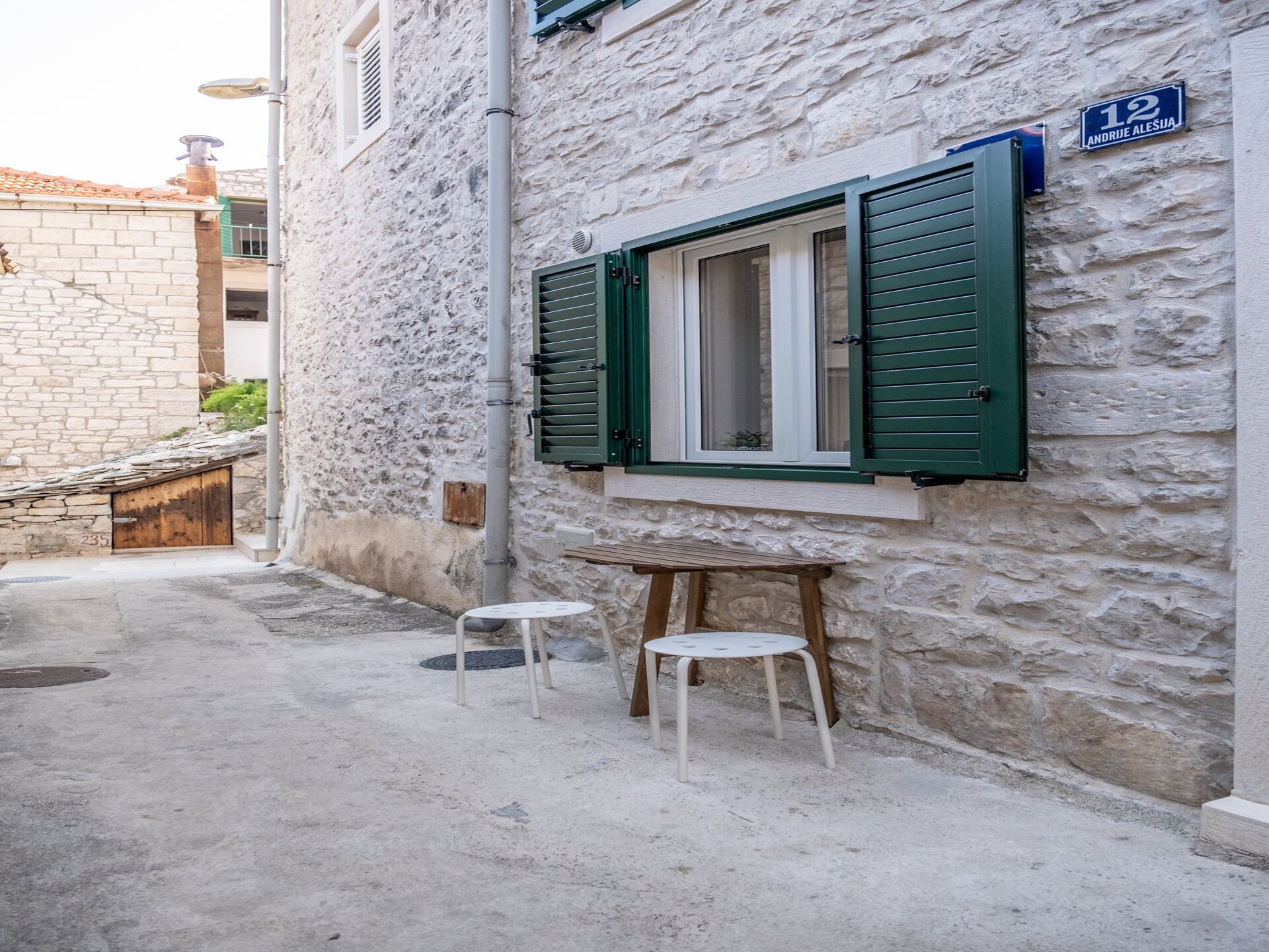 Knusse studio met balkon op 100 meter van het strand in Pučišća, Brač - foto 22