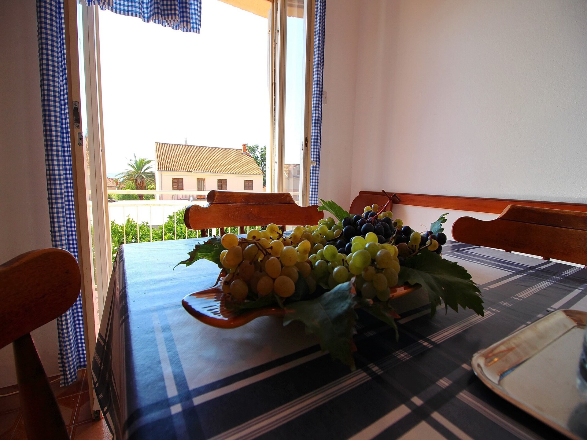 6-persoons appartement aan zee in Orebic met terras - foto 7
