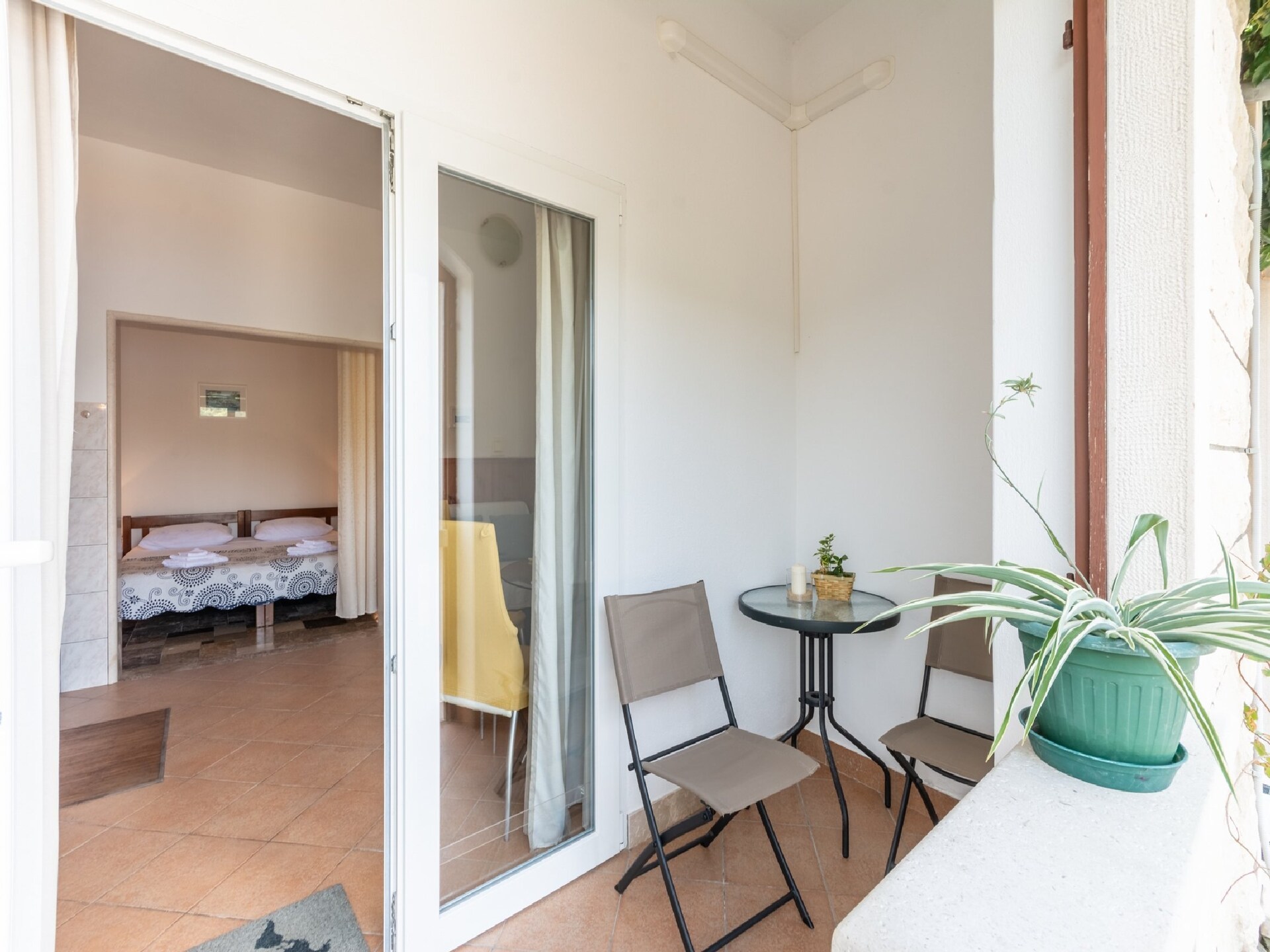 Sfeervol appartement aan het strand in Pucisca - foto 12