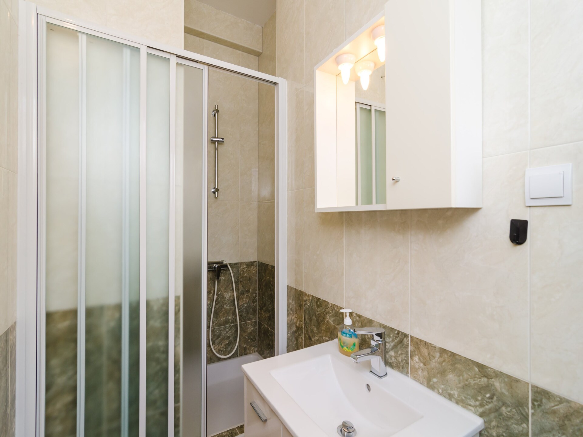 Studio met balkon en uitzicht op zee bij Dubrovnik - foto 6