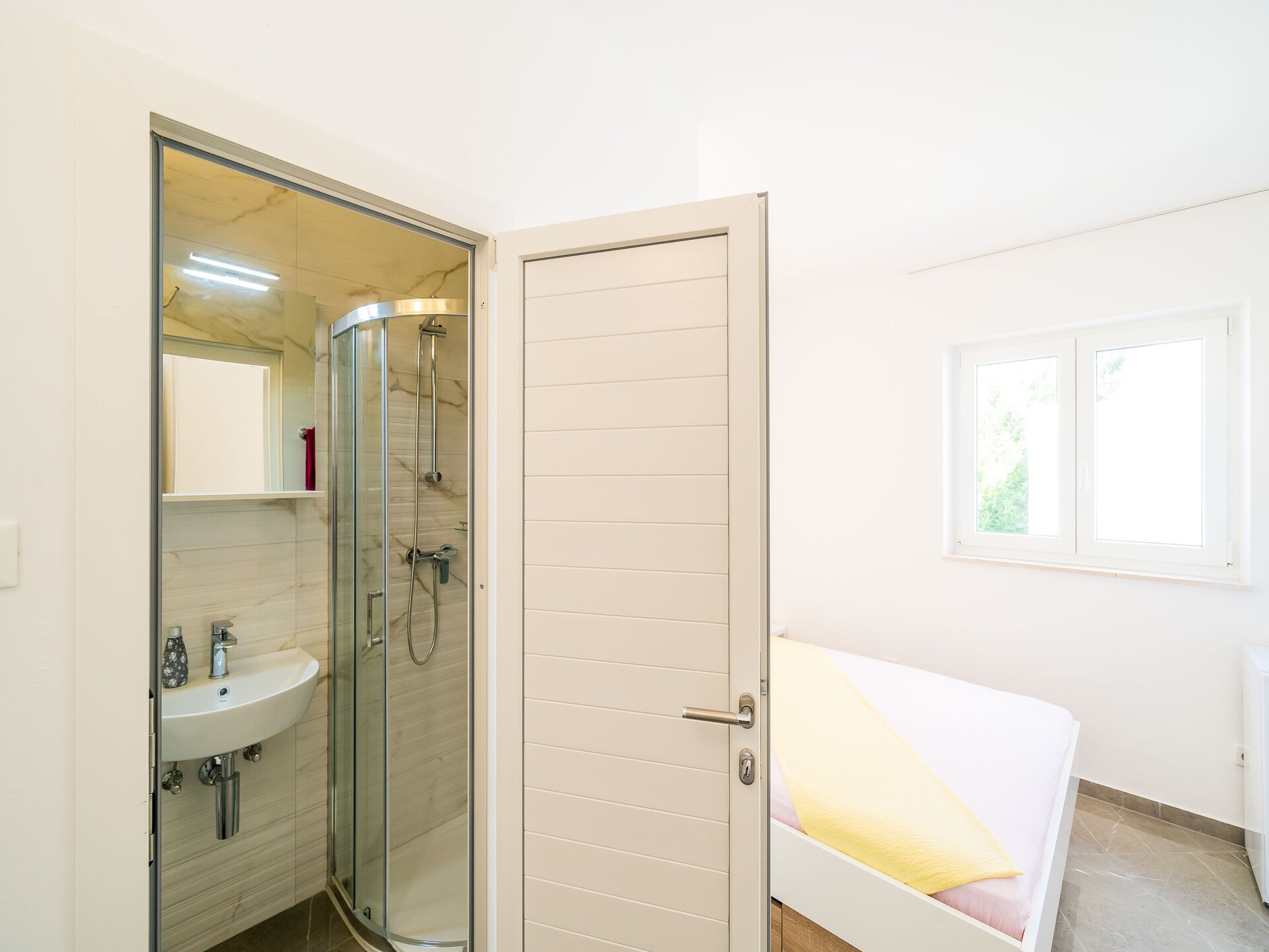 Op 800 m van het strand: Knus appartement in Kupari voor 2 personen · 12 m² - foto 2