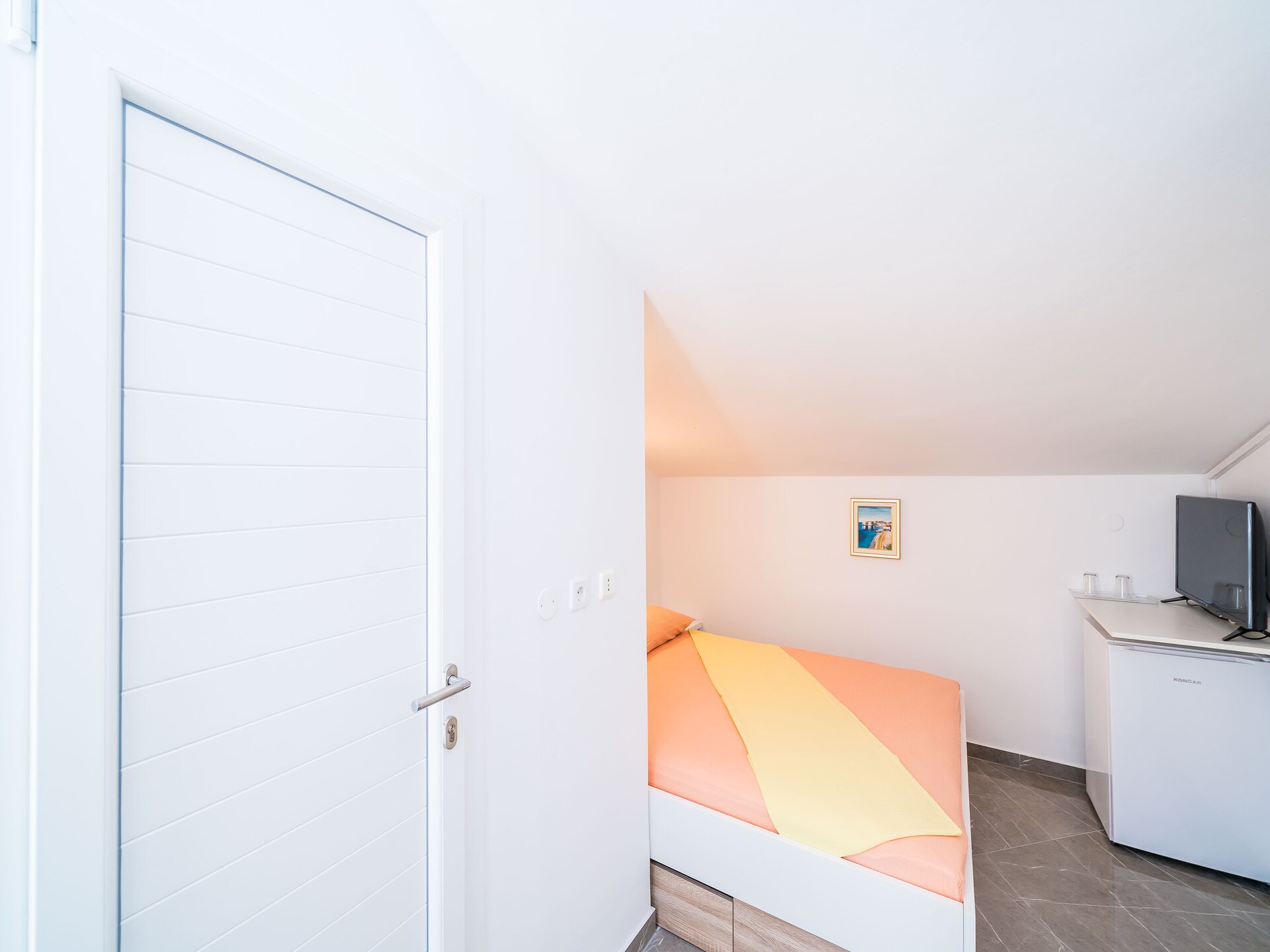 2-persoons appartement in Kupari op 800m van het strand - foto 3