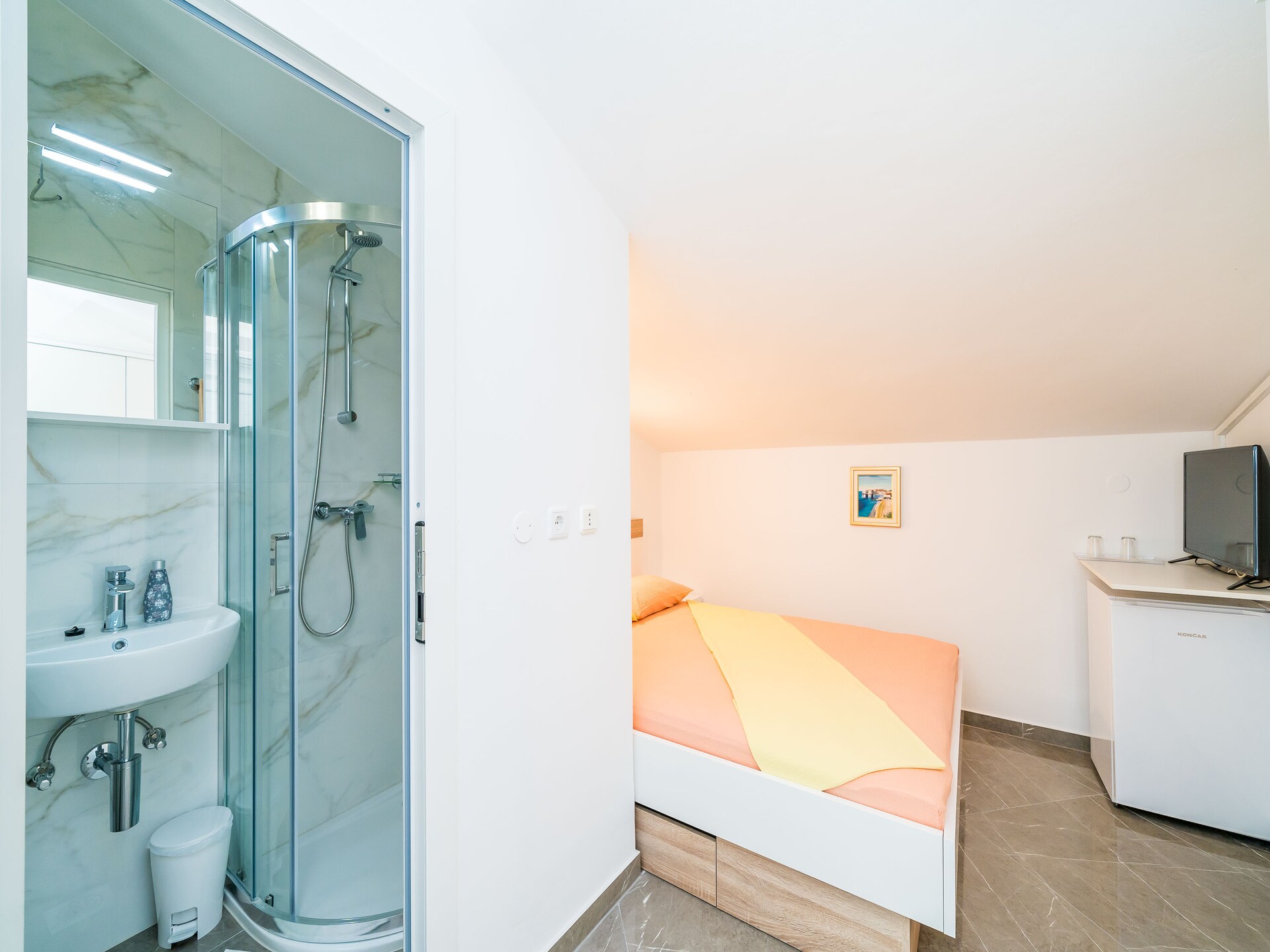 2-persoons appartement in Kupari op 800m van het strand - foto 4