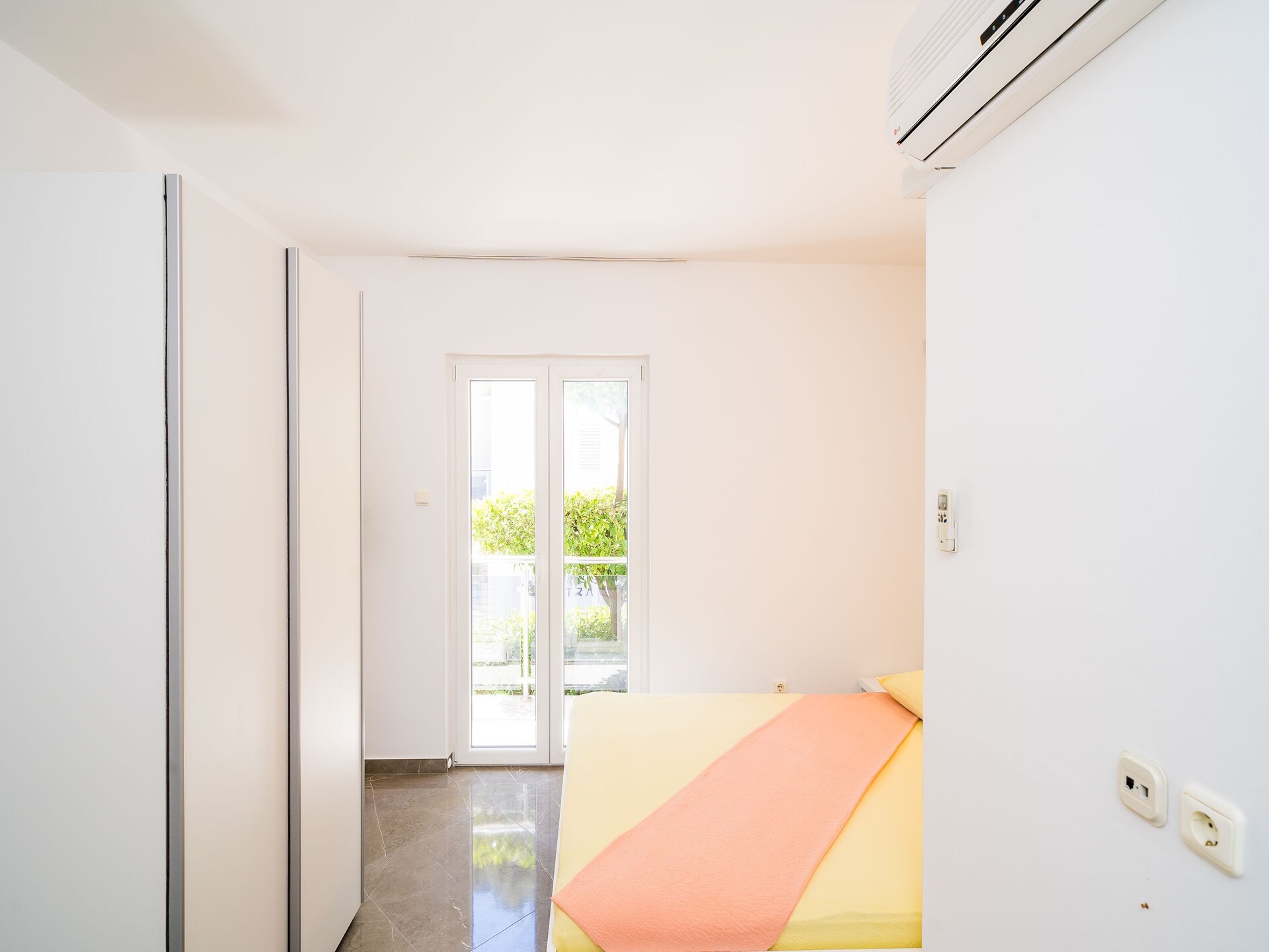 Op 800 m van het strand: Knus appartement in Kupari voor 2 personen · 30 m² - foto 10