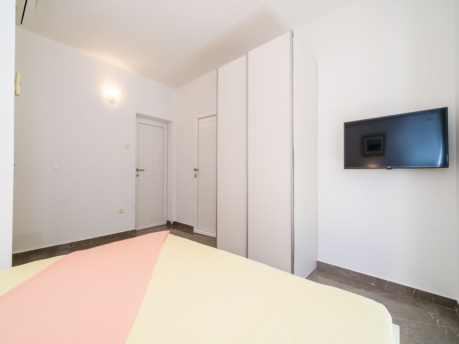 Op 800 m van het strand: Knus appartement in Kupari voor 2 personen · 30 m² - foto 6