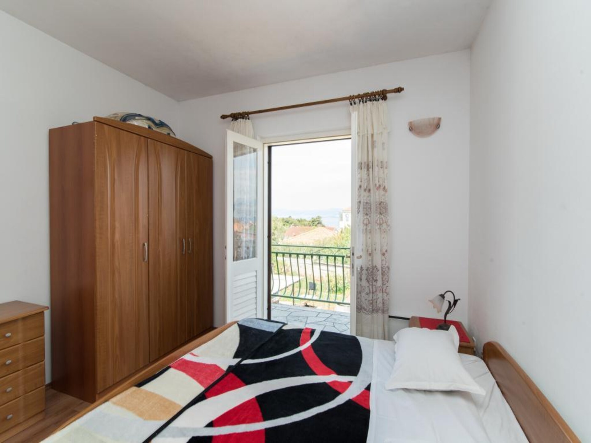 Apartment Alana: Ruim appartement met zeezicht en terras in Supetar, Brač - foto 18