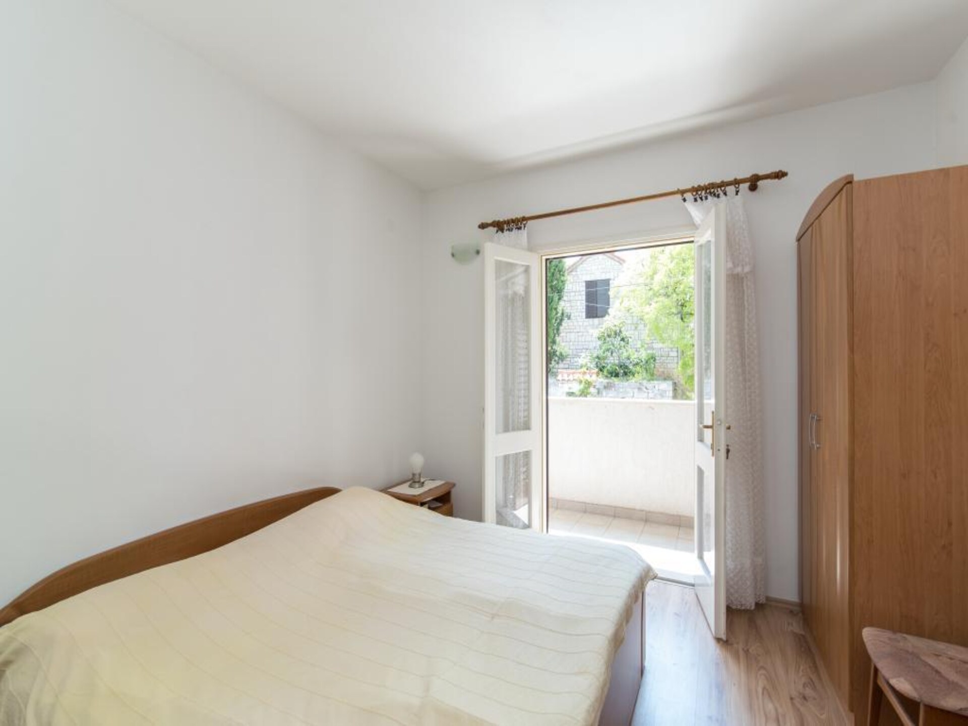 Apartment Alana: Ruim appartement met zeezicht en terras in Supetar, Brač - foto 15