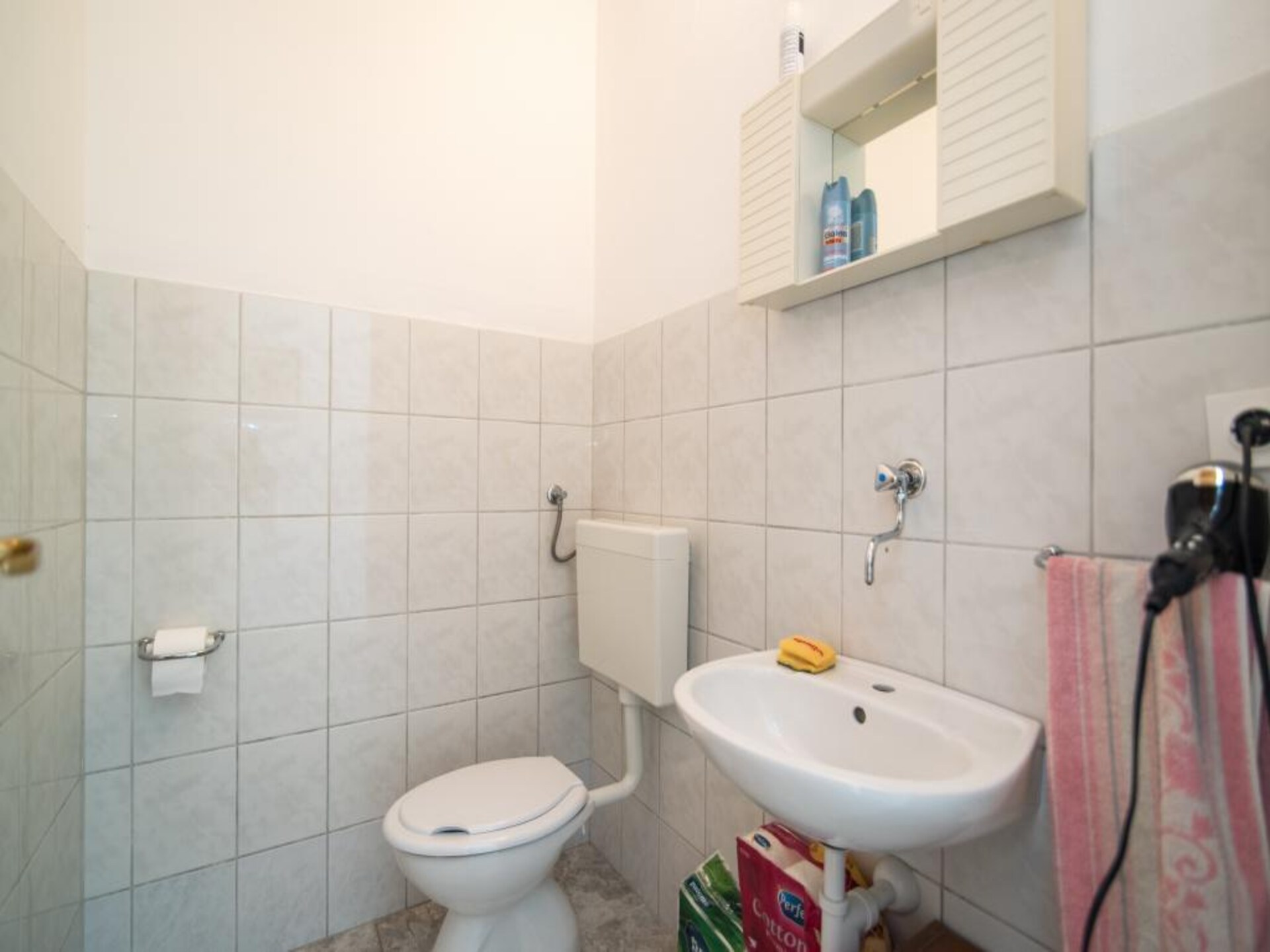 Apartment Alana: Ruim appartement met zeezicht en terras in Supetar, Brač - foto 19
