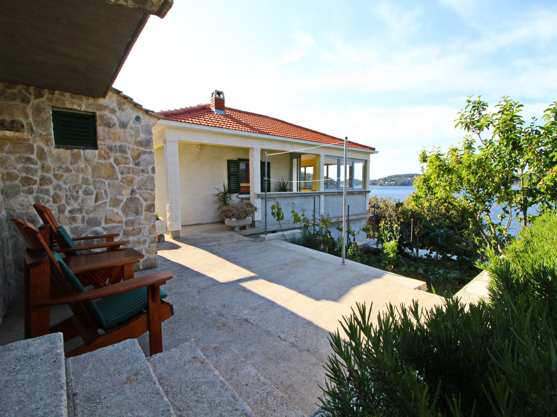Strandhuis Katica: 20 meter van zee met privéstrand in Vela Luka - foto 19