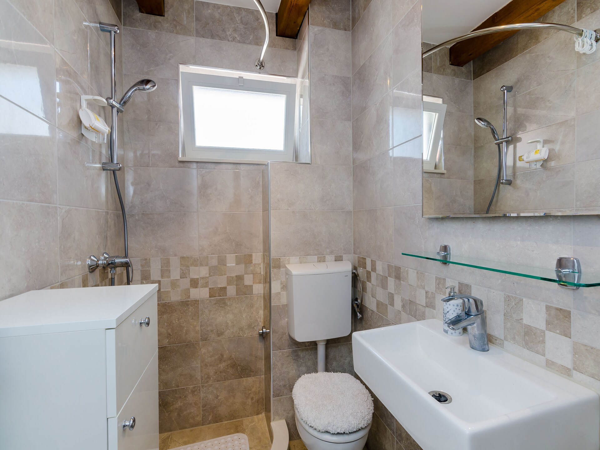 Appartement met zeezicht en terras op het schiereiland Lapad, vlak bij strand - foto 10