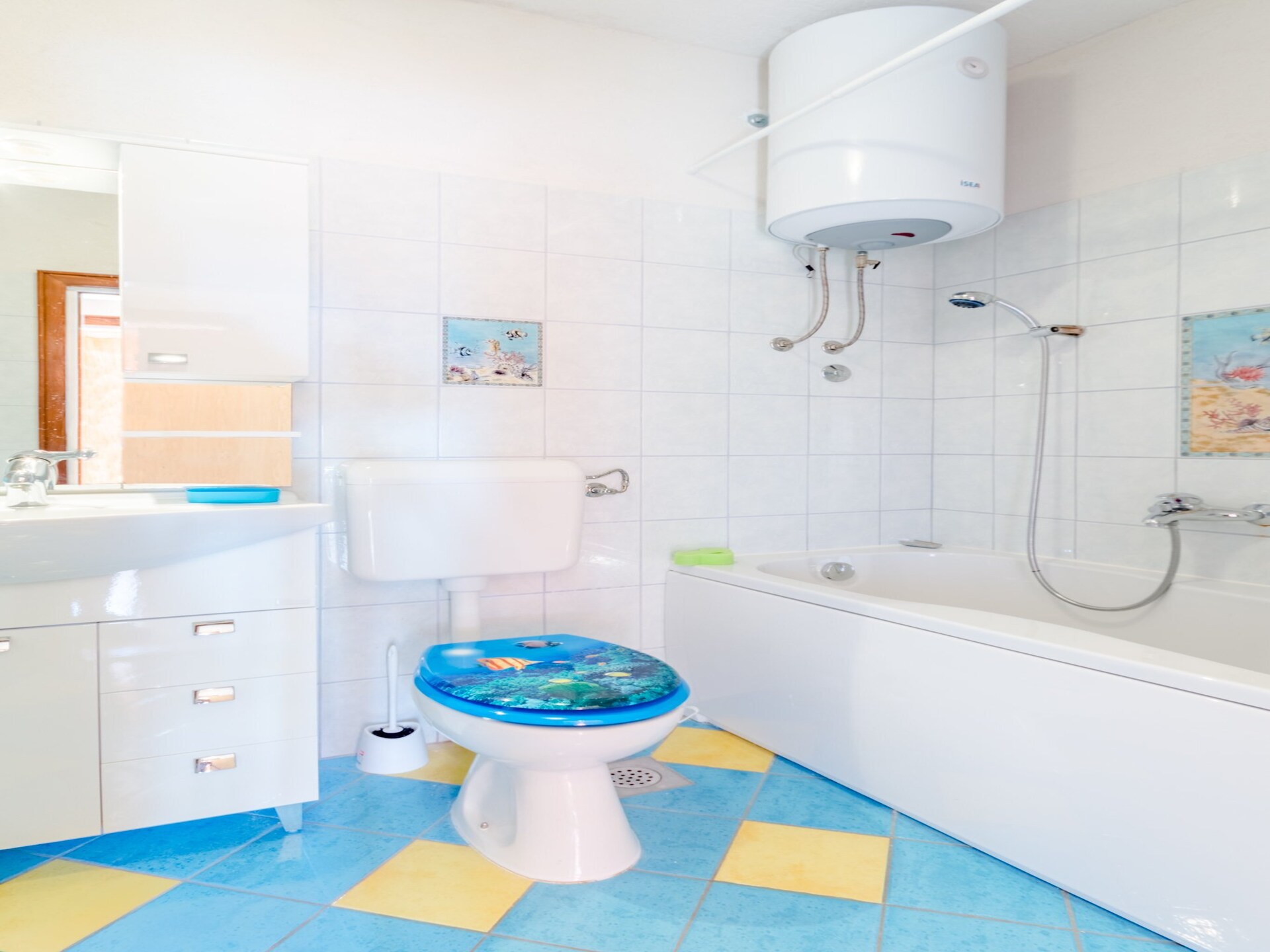 Modern driekamerappartement in het hart van Nerežišća, eiland Brač - foto 19