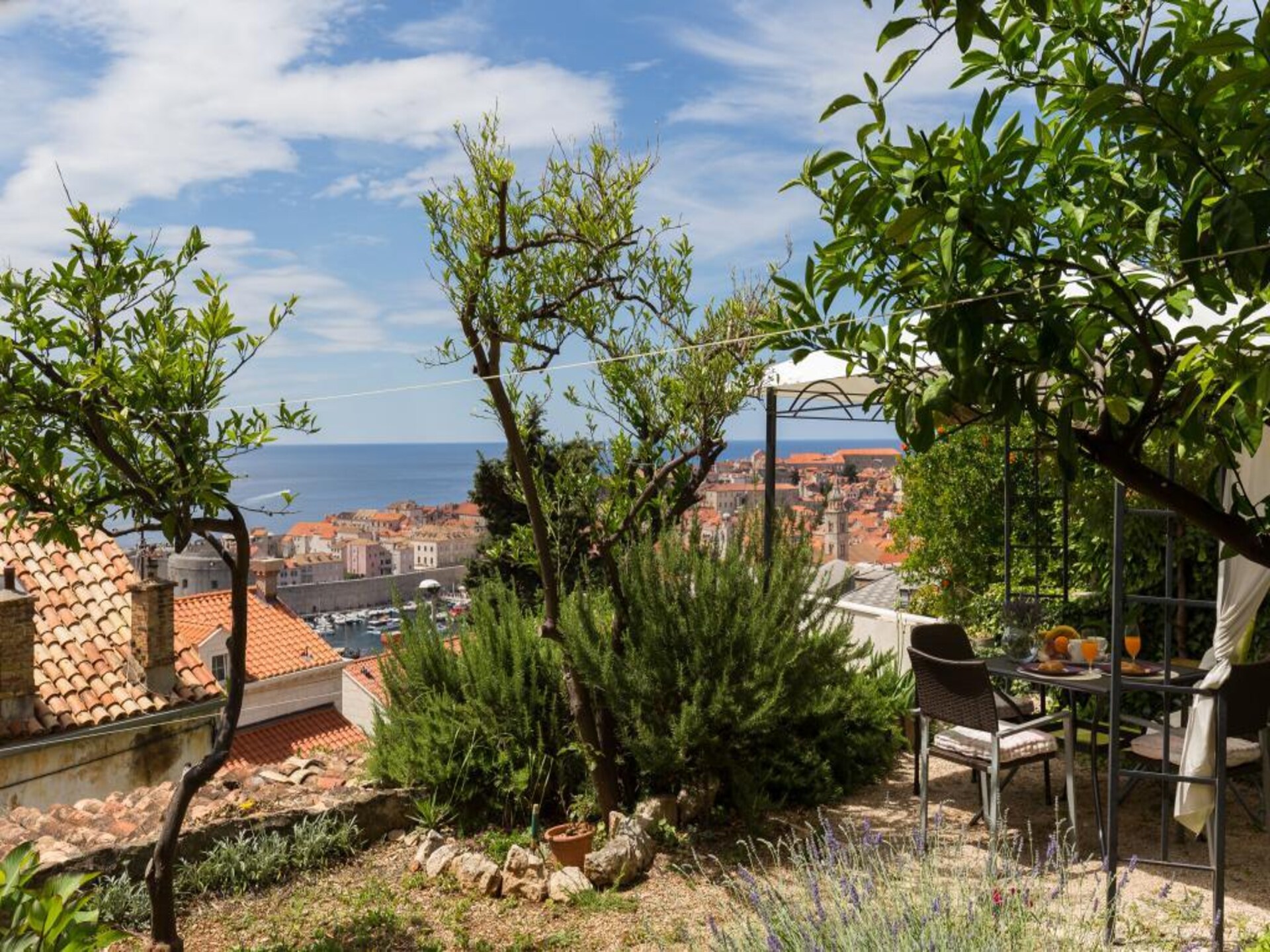 Studio met terras en zeezicht op 300m van oude centrum Dubrovnik - foto 16