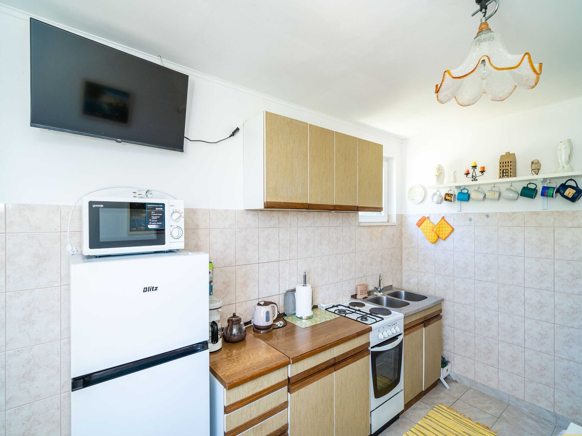 Ruim appartement met 3 slaapkamers en terras in Gruda - foto 9